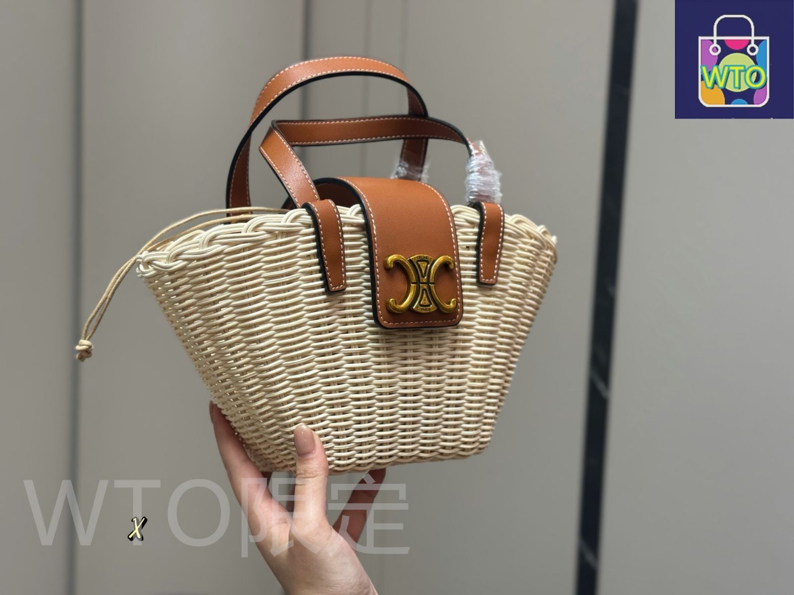 今日特価】Celine セリーヌ ティーンクーフィンバスケットバッグ新