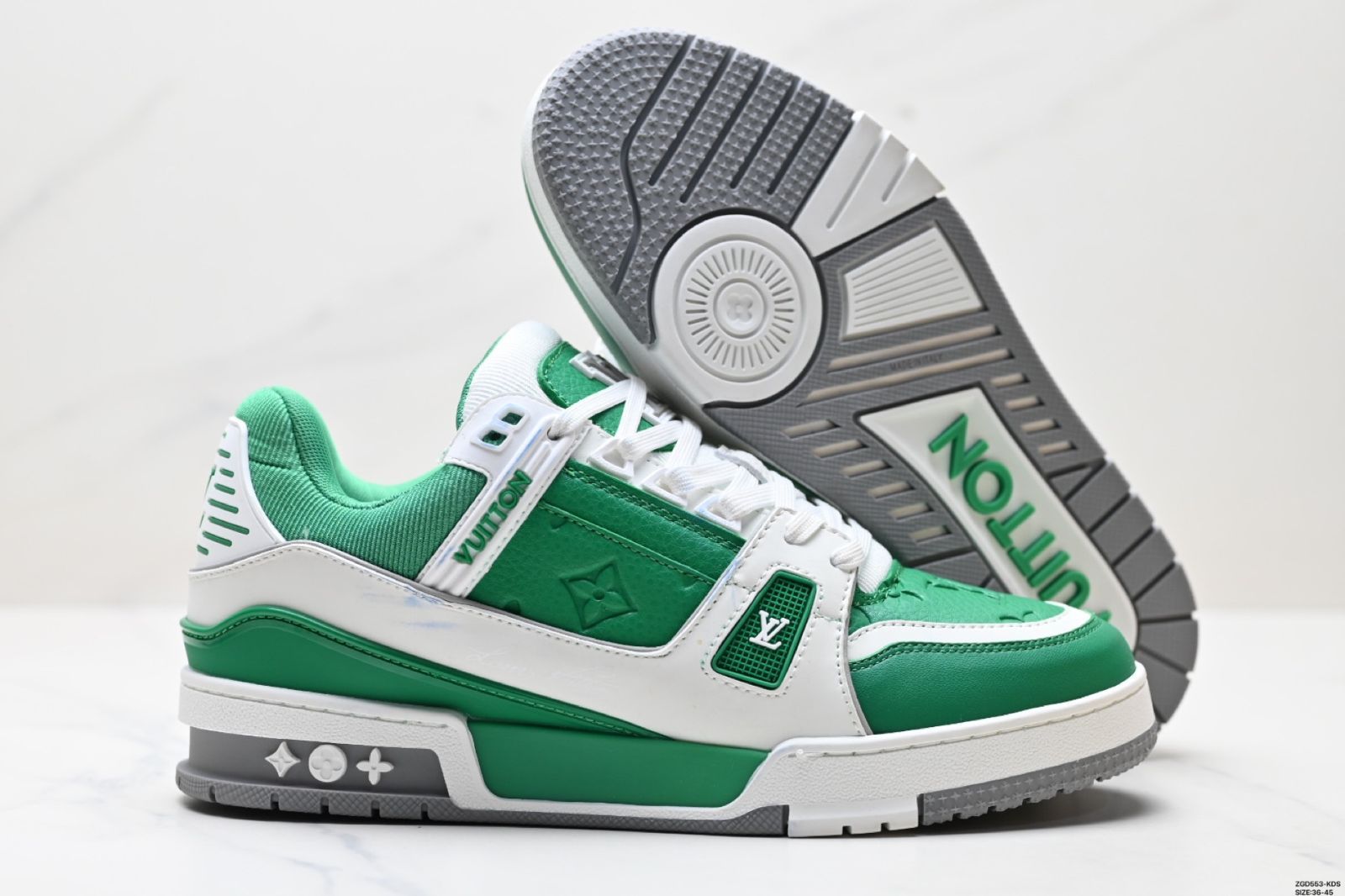 全新未使用ルイ・ヴィトン LV スニーカー ファッション スポーツ