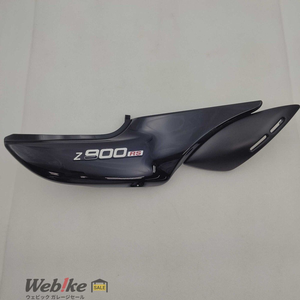 カワサキz900RS 純正サイドカバー グリーンタイガー【中古・お買得品