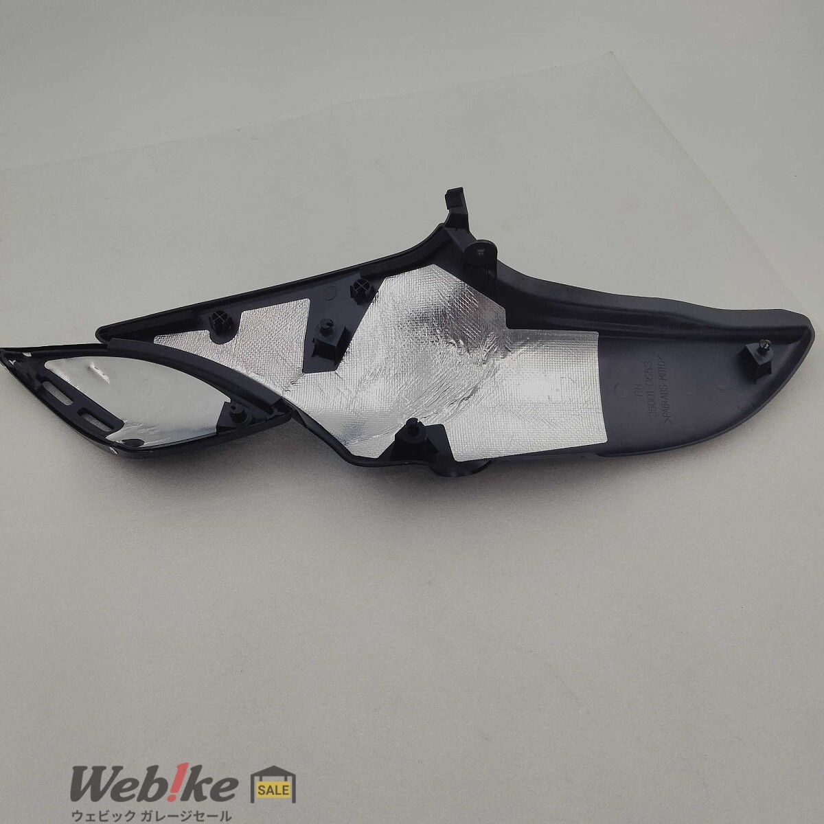 カワサキz900RS 純正サイドカバー グリーンタイガー【中古・お買得品