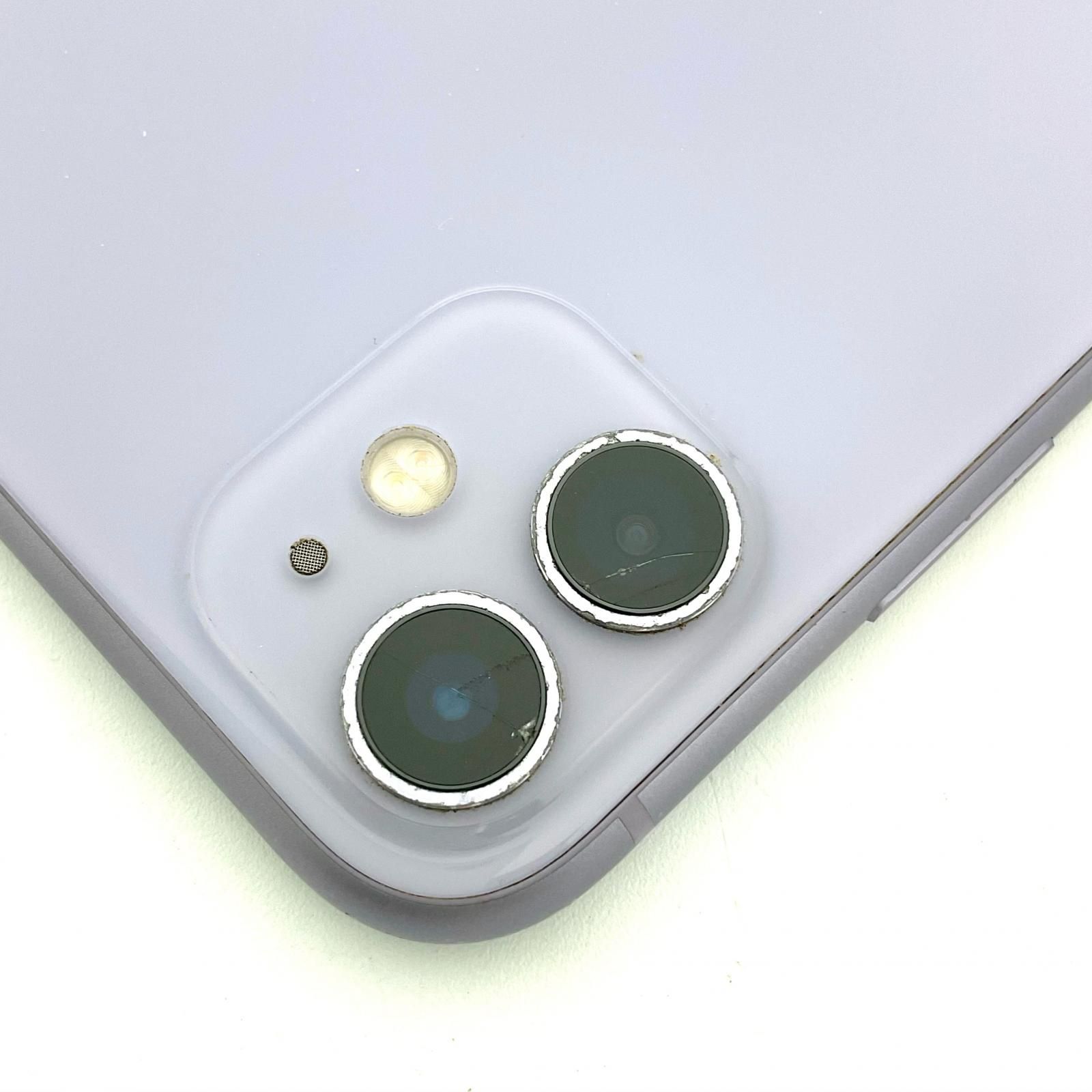 iPhone 11 64GB パープル docomo 白ロム 76%【難有】【最速発送