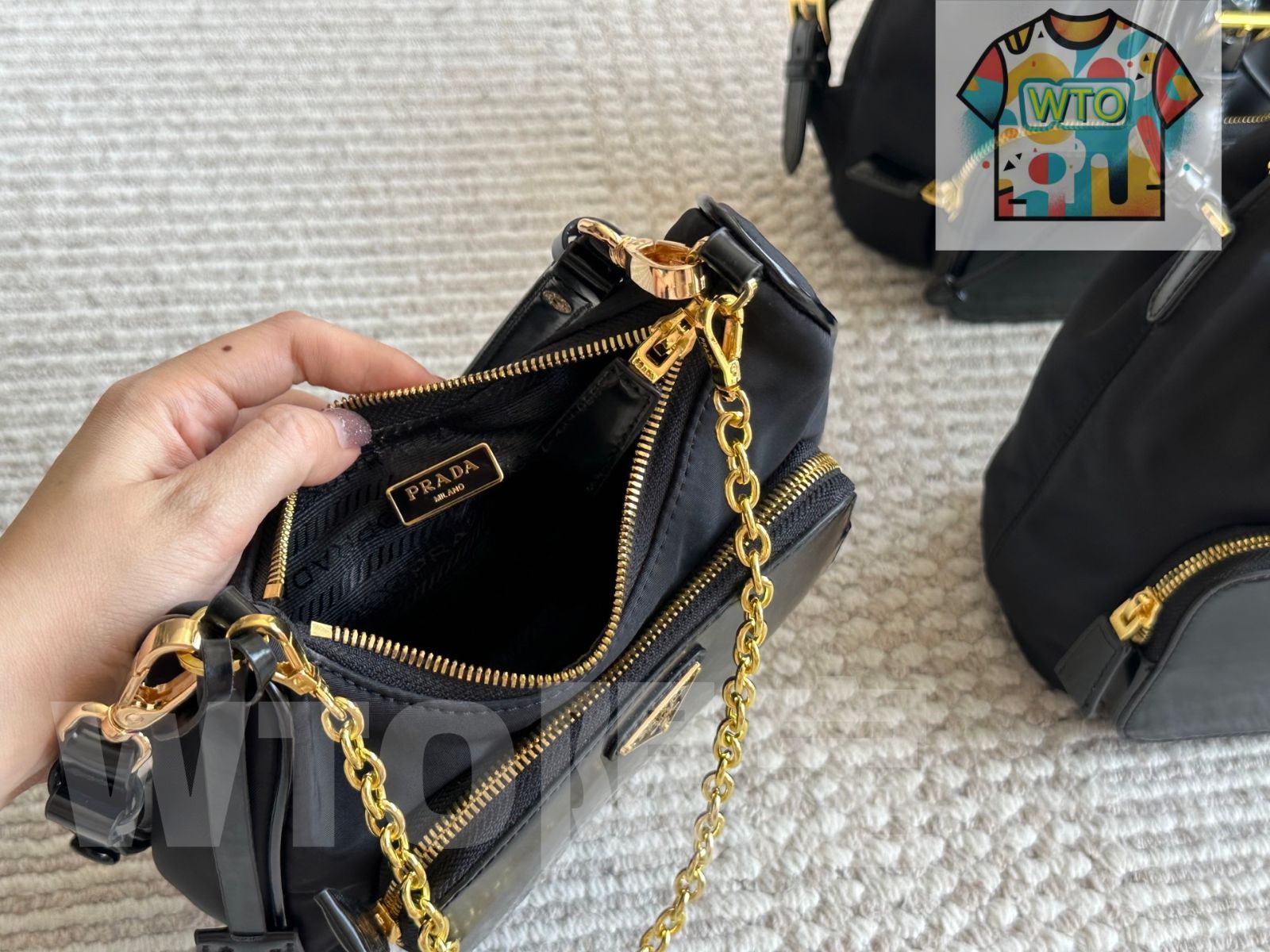 新品 PRADA アームポーチ  本日限定‼️新品 PRADA アームポーチ