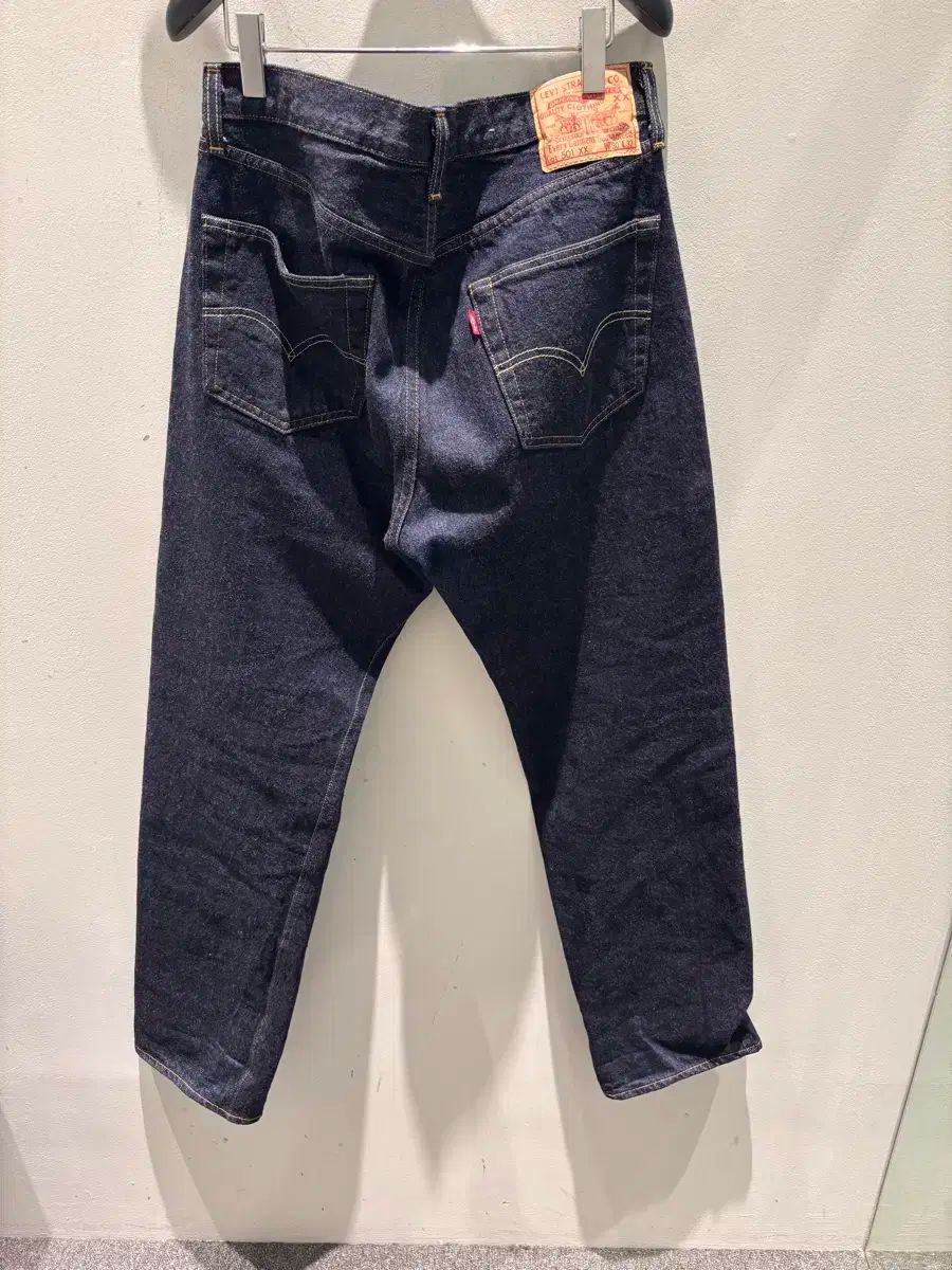 リーバイスlvc 55501 LVC（リーバイスヴィンテージクロージング）55501日本製 色落ち