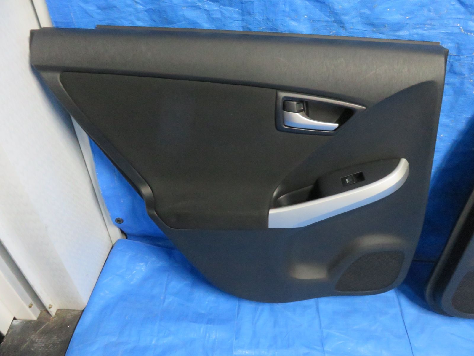 ☆SFC3635/プリウス30系 ZVW30/ZVW35 後期 純正フロント/リア