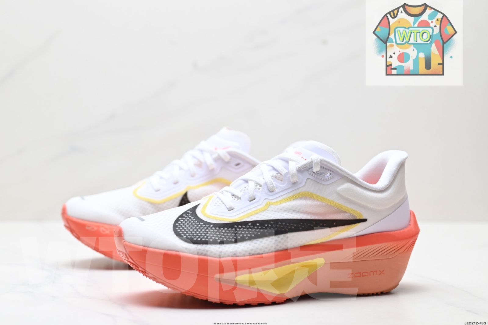 今日特価】NIKE ZoomX Invincible Run Flyknit FK6 Zoom Fly 6 送料