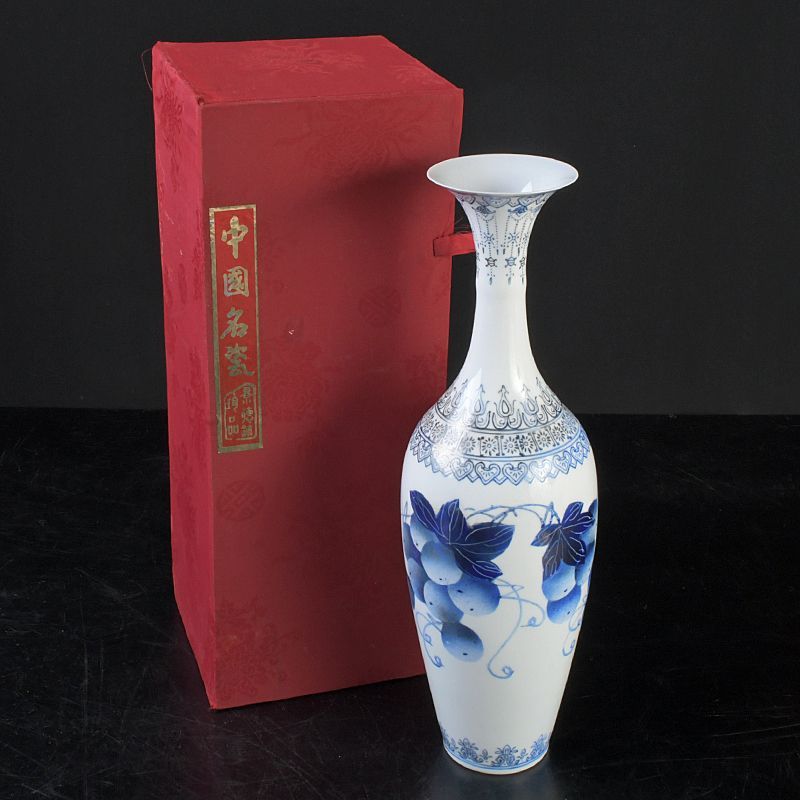 中国 景徳鎮製 薄胎粉彩 果実文花瓶 箱付 N S364 - メルカリ