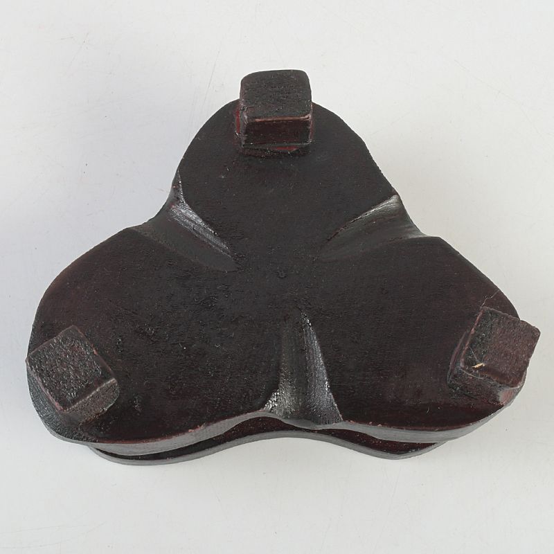 中国 練物彫刻 雙耳活環 獅子鈕蓋爐 香炉 唐木台付 N S365 - メルカリ