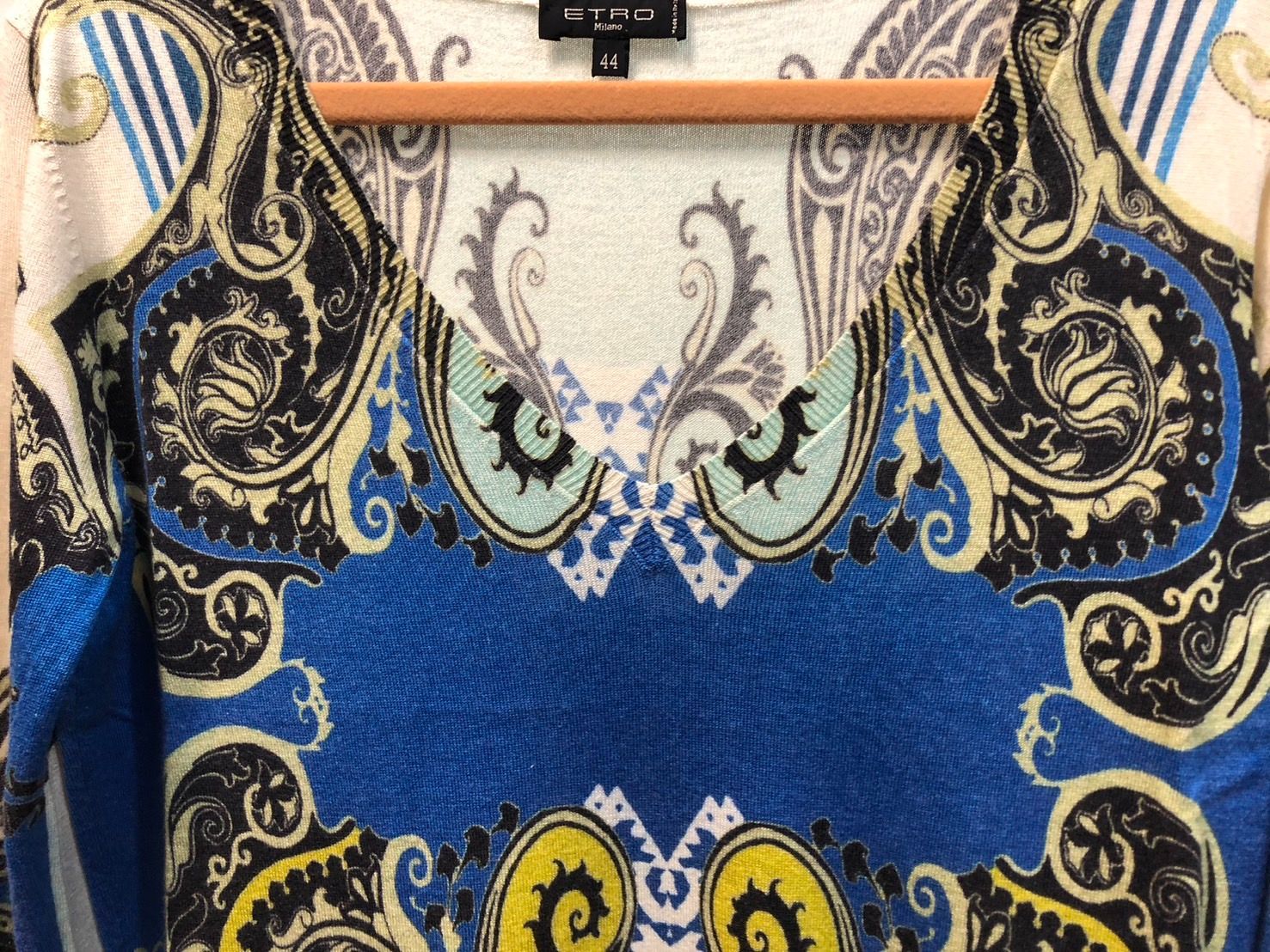 美品 エトロ 現行 シルク カシミヤ ペイズリー柄 セーター ◇ETRO エトロ Vネック ニット サイズ：44 ペイズリー柄 シルク