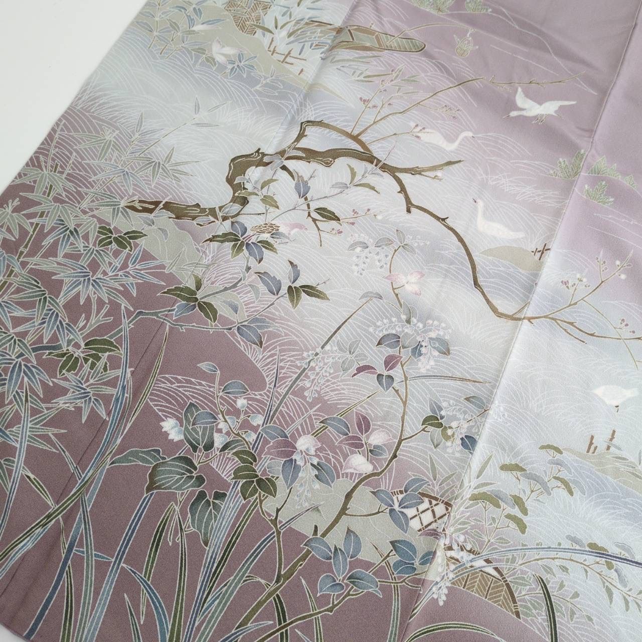 付下げ 友禅 紋無し 波に草花の上品な染め パールトーン加工 訪問着