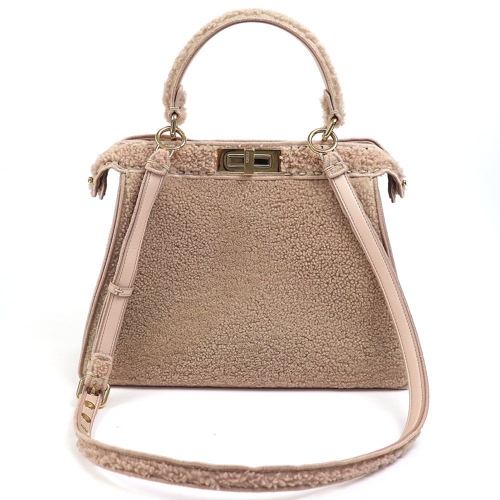 フェンディピーカブー アイシーユー ミディアム ハンドバッグ ムートン