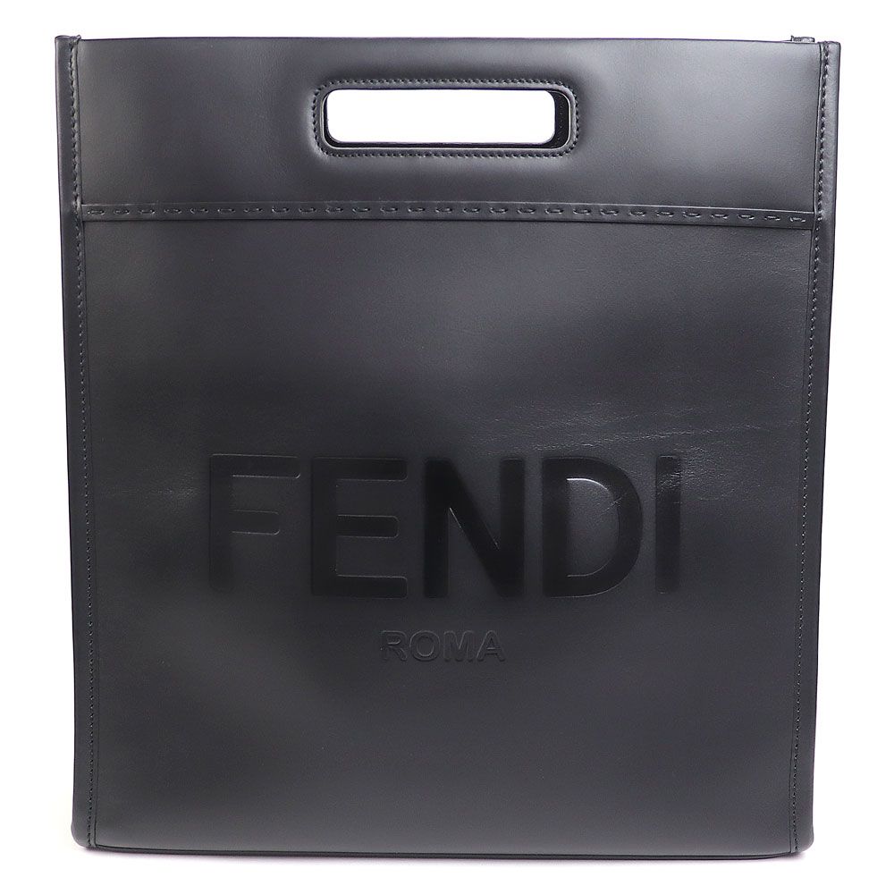 フェンディ ショッピングバッグ ロゴエンボス バーティカルトート