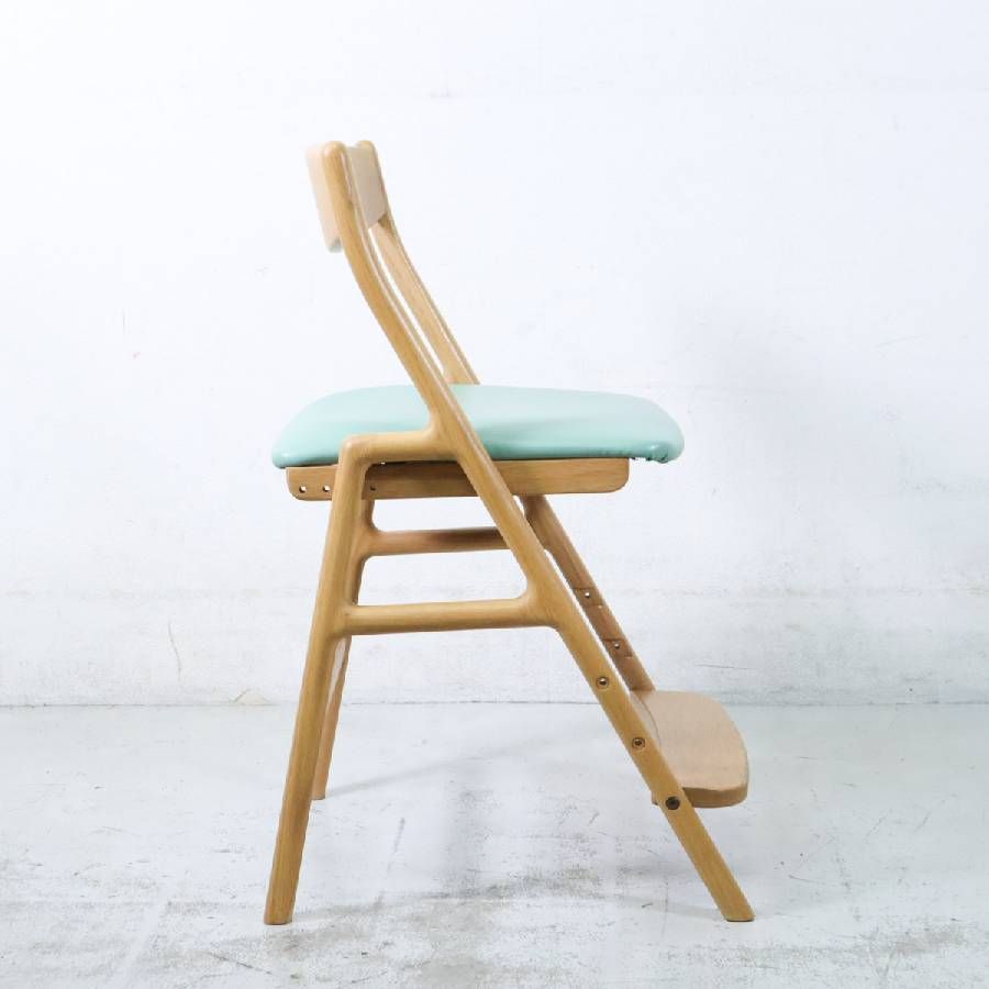 【美品 希少】浜本工芸　無垢学習デスクチェア　学習椅子 浜本工芸 学習椅子 デスクチェア 座面高さ調節機能付き オーク無垢