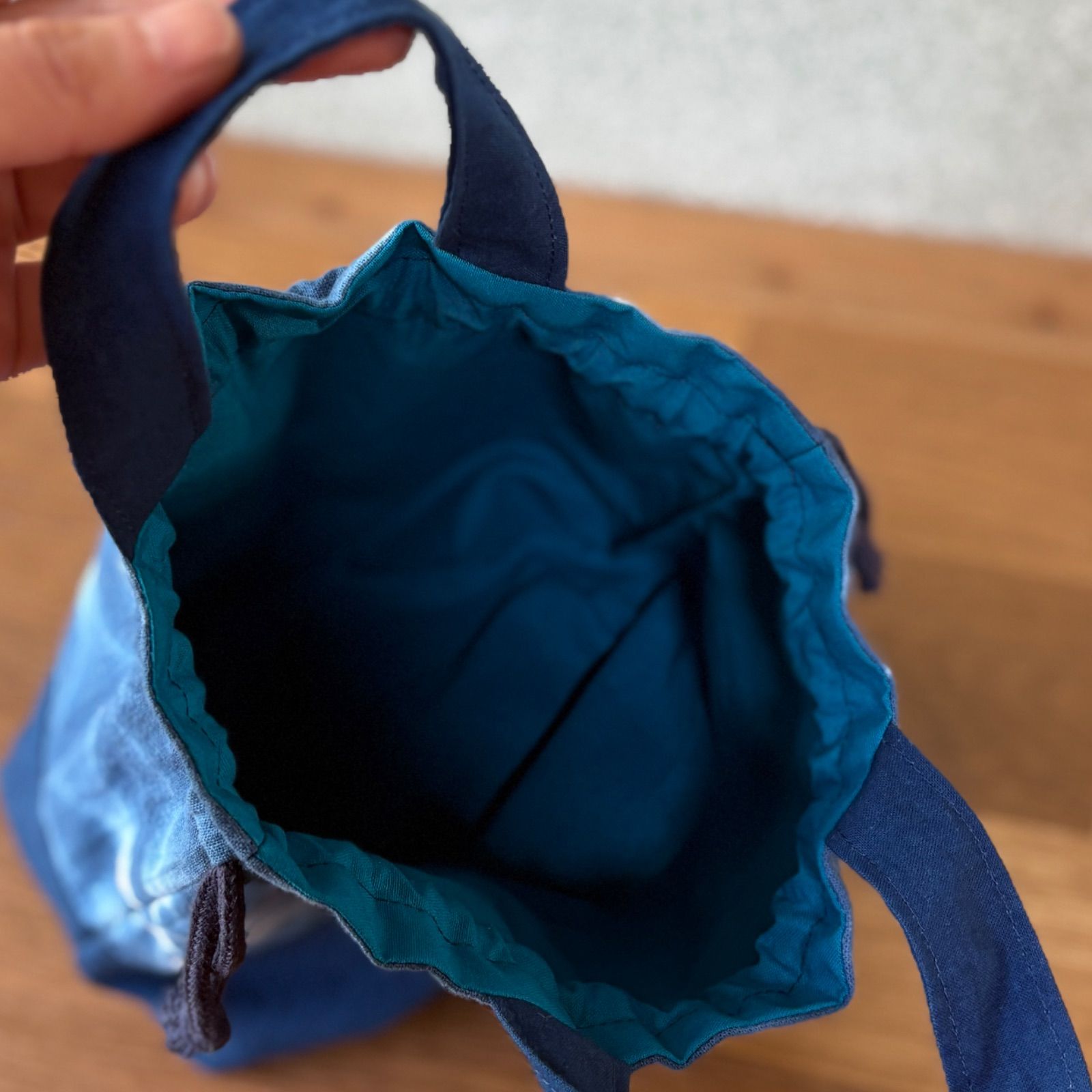 s40【sato】藍染 ＆ ハンドメイド 巾着ポーチ 巾着バッグ お弁当入れ