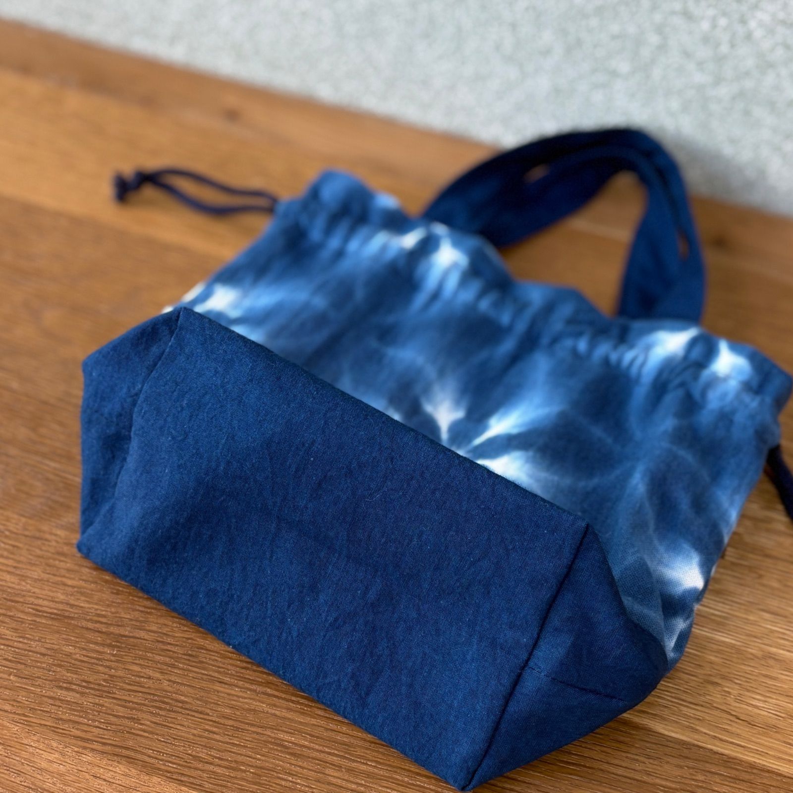 s40【sato】藍染 ＆ ハンドメイド 巾着ポーチ 巾着バッグ お弁当入れ