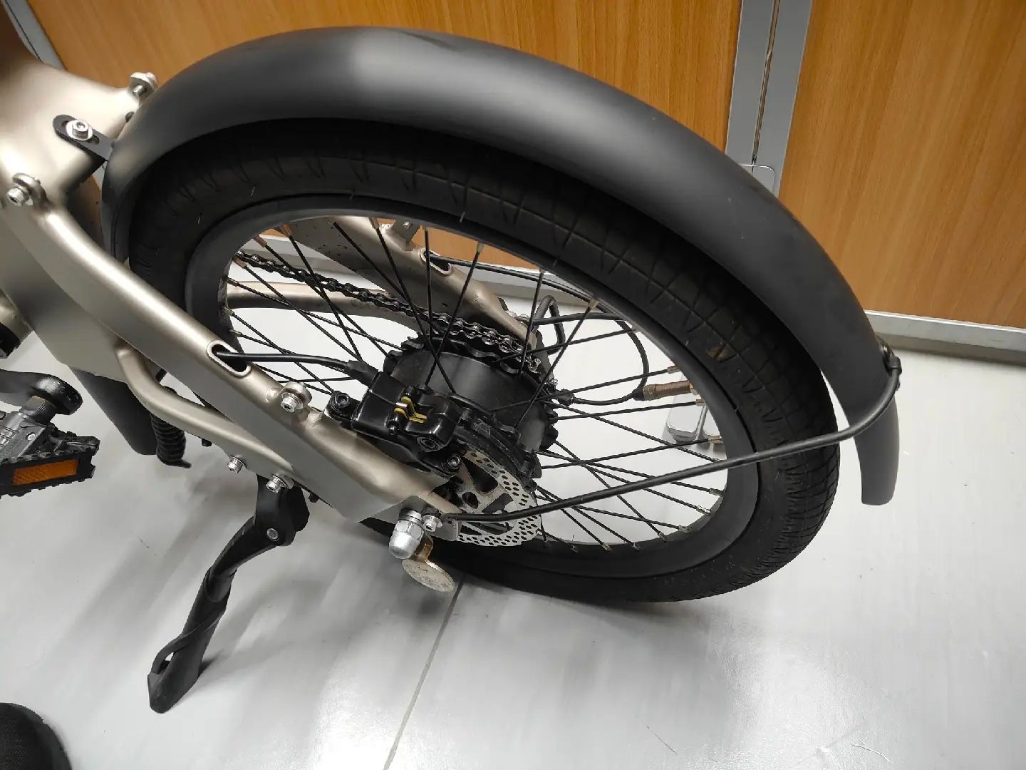 過去最大割引！BLACK FRIDAY SALE開催中! 】電動アシスト自転車 ERWAY