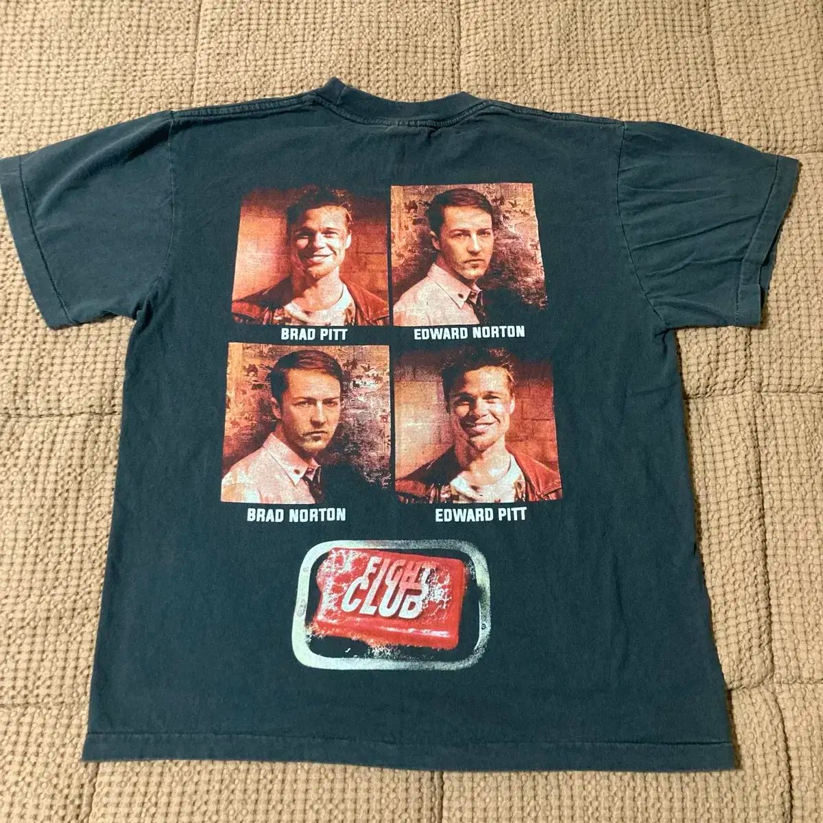 ファイトクラブ　ヴィンテージ Tシャツ Amazon | [SWETAFX] ファイト・クラブ（Fight Club）のグッズとしての