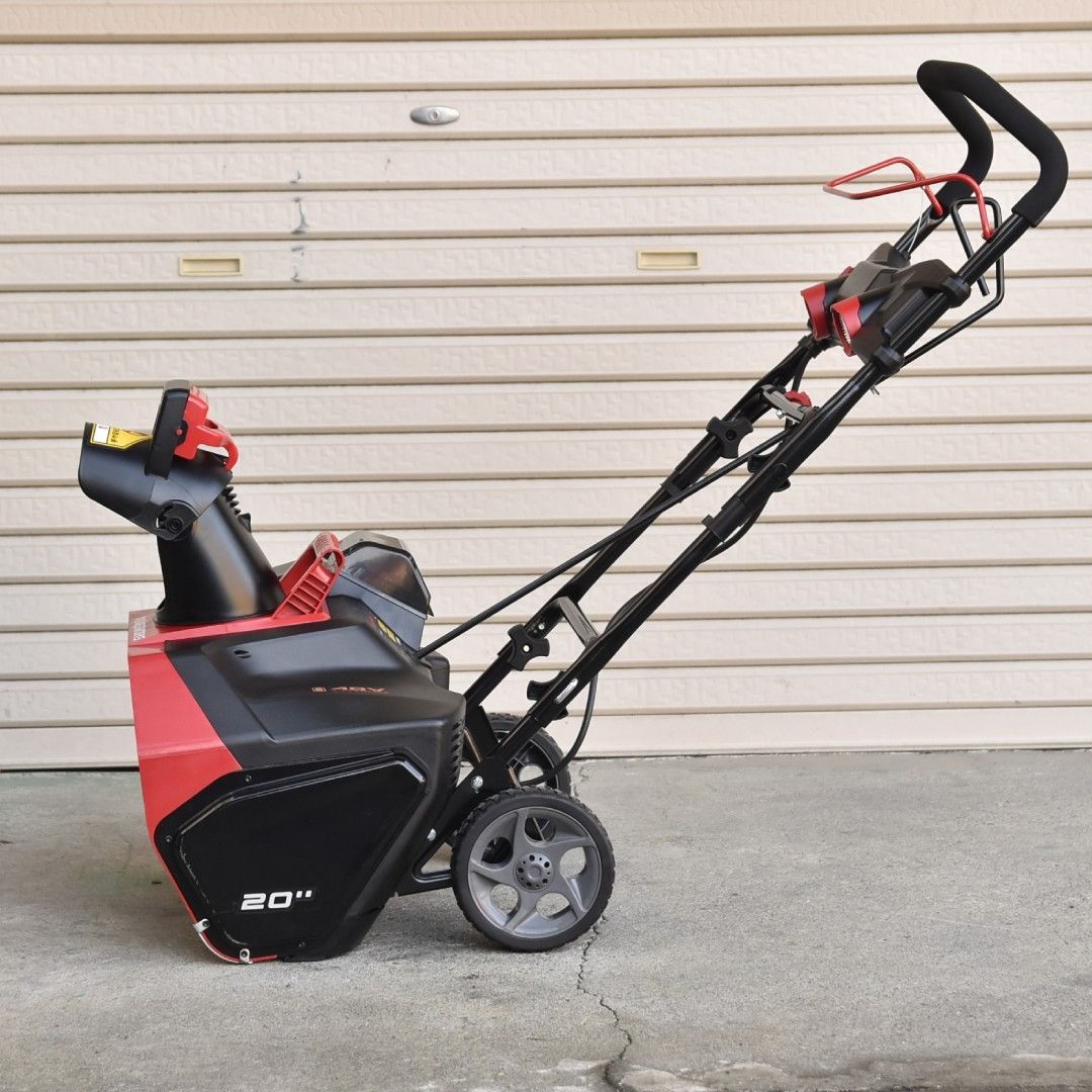 電動除雪機】【バッテリー新品】電動除雪機 （中古・美品本体＋新品大