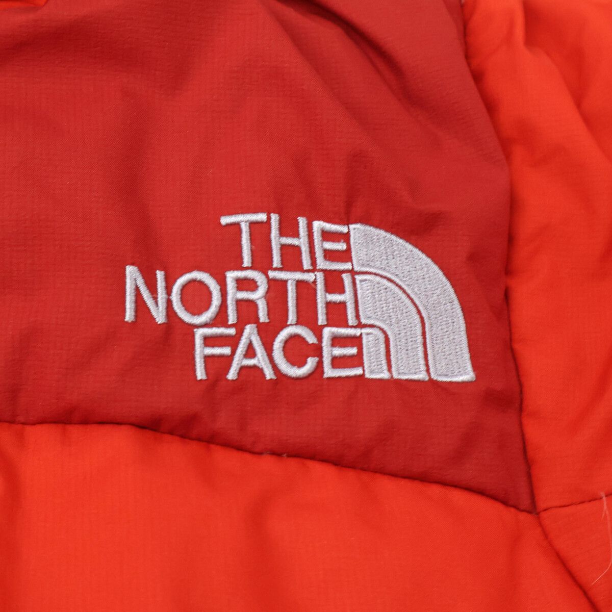 THE NORTH FACE ノースフェイス ﾚｯﾄﾞ ND91201 ﾊﾞﾙﾄﾛﾗｲﾄｼﾞｬｹｯﾄ XL