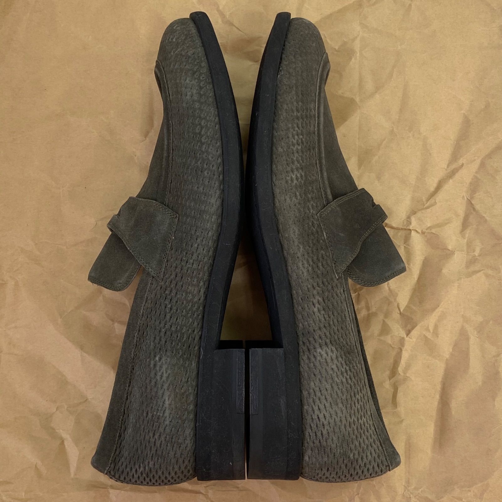 テストーニ スエード