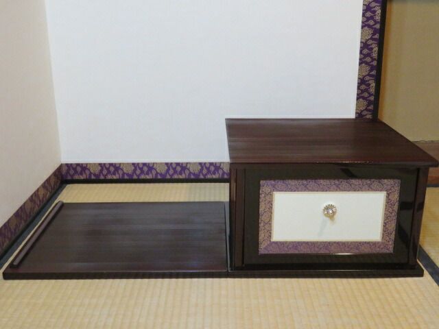 十一月◇特売品）山中塗 戸塚富悦作 即中斎好写 木製溜塗糸目 小袋棚