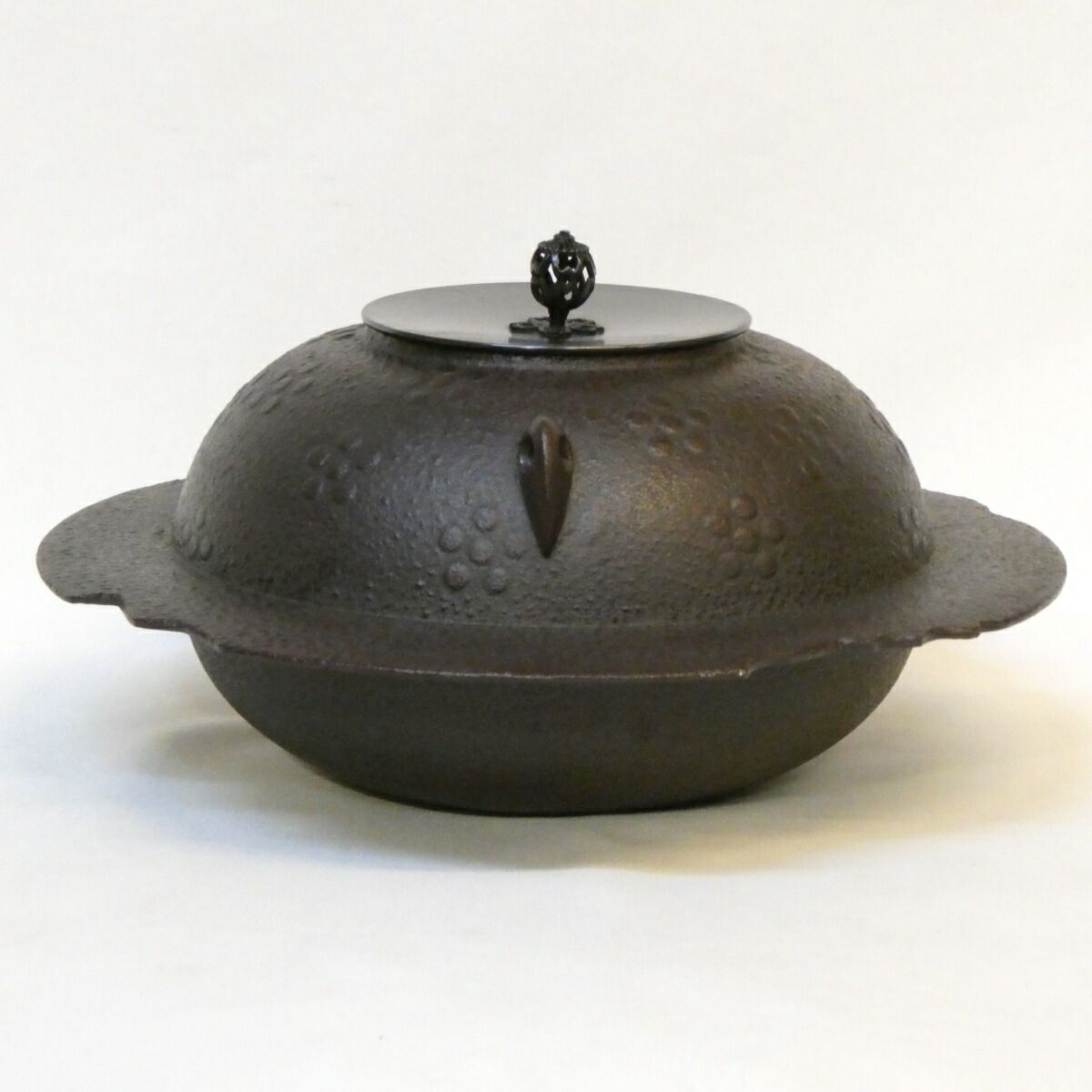 菊池政光作 春霞 透木釜 唐銅蓋 炉用透木付 茶道具