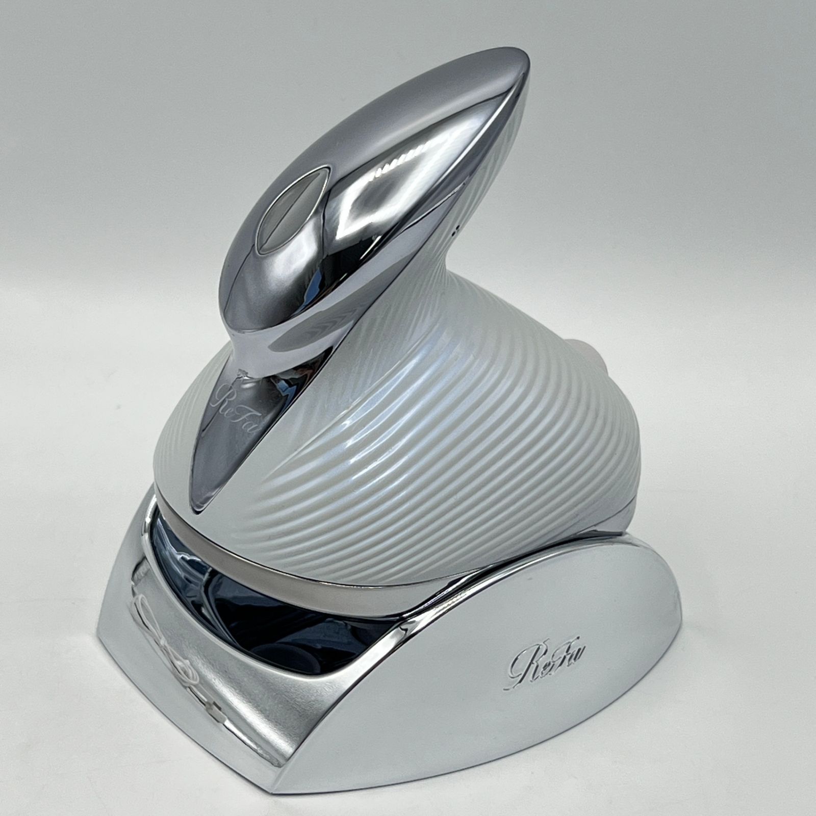 美品】MTG ReFa BEAUTECH HEAD SPA RE-AP-02A ホワイト リファ ビュー