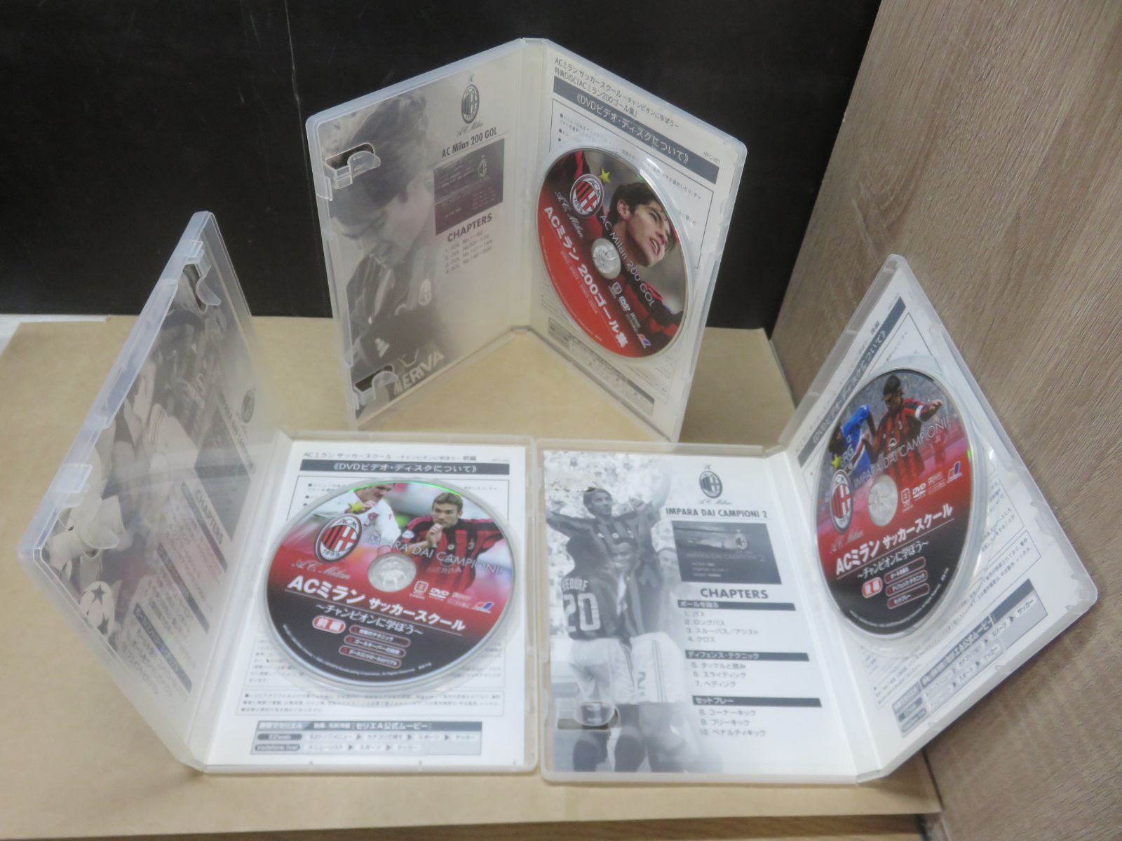 DVD】ACミランサッカースクールプレミアムBOX 3枚組 - メルカリ