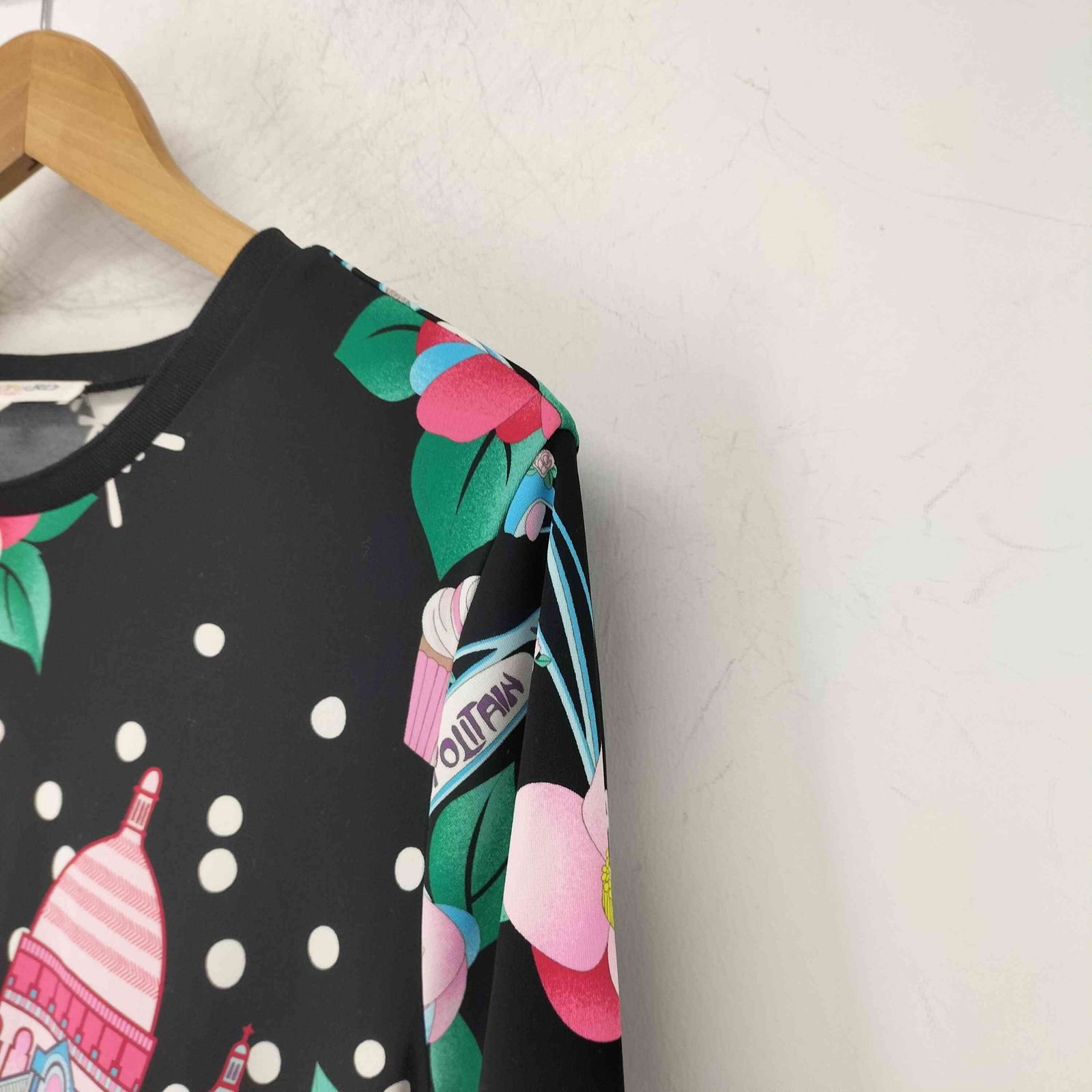 レオナールスポーツ LEONARD SPORT クリスマス柄 水玉 ドット 花柄