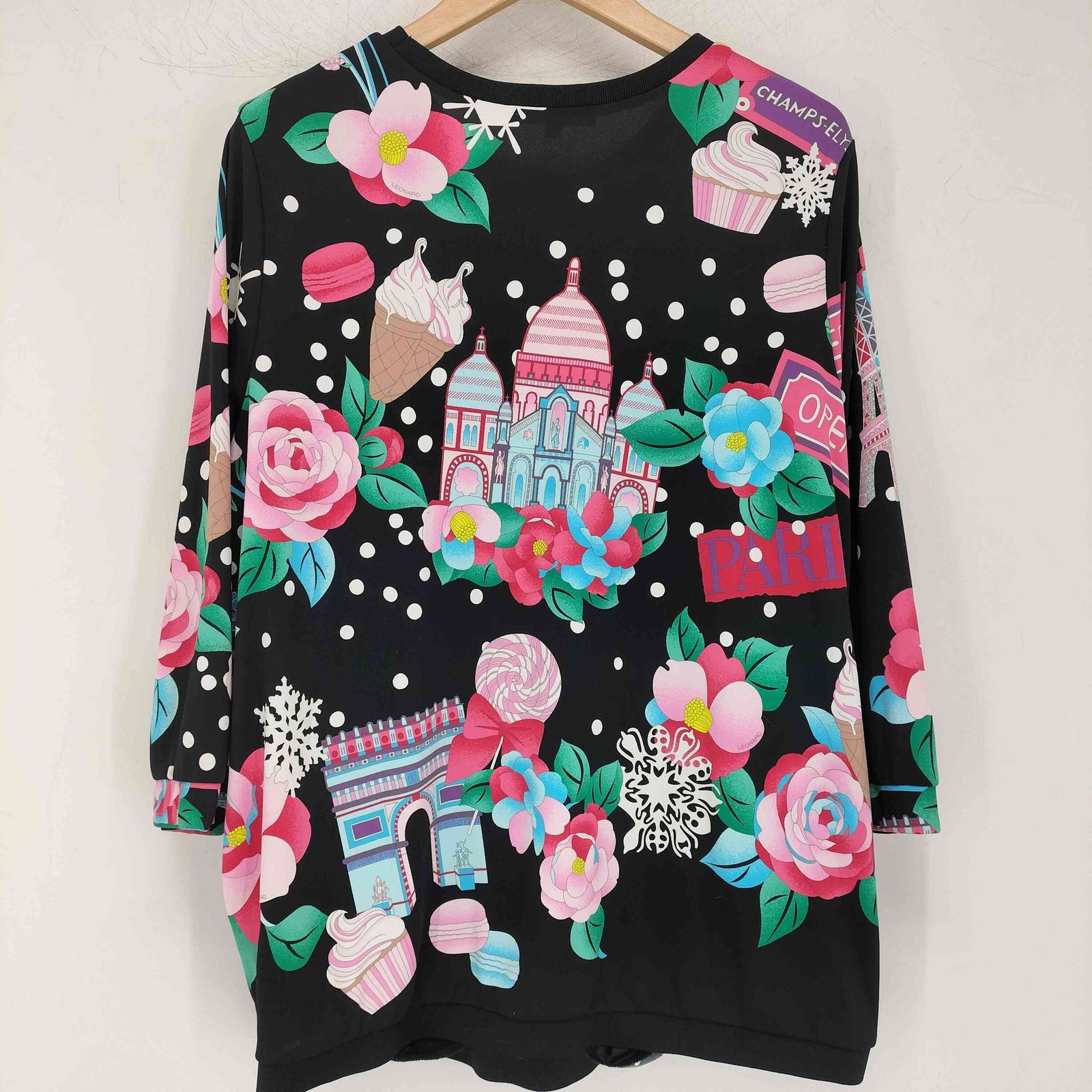 新品、タグ付き！ゆったりめ44【レオナール】コットンカットソー カットソー S52G371818 | LEONARD (Women)/レオナール