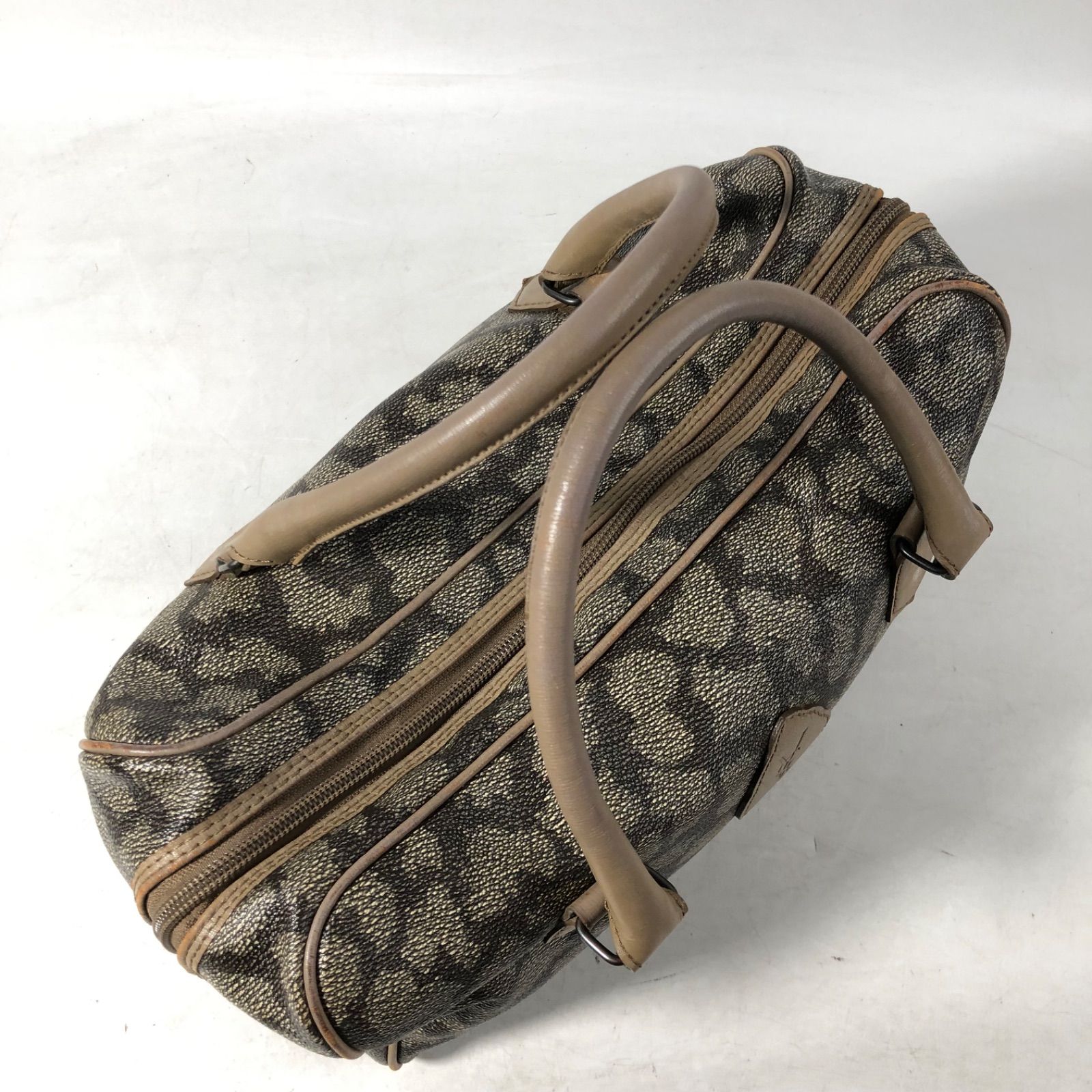 A1120-32-5 YVES SAINT LAURENT イヴサンローラン YSL ジラフ柄 ミニ