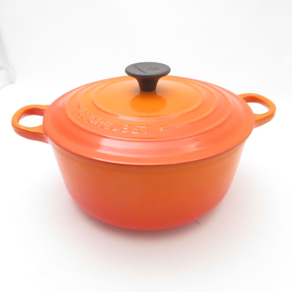 新品未使用 ル・クルーゼ　27cm シグニチャー ココット・オーバル 27cm マットブラック (ブラック