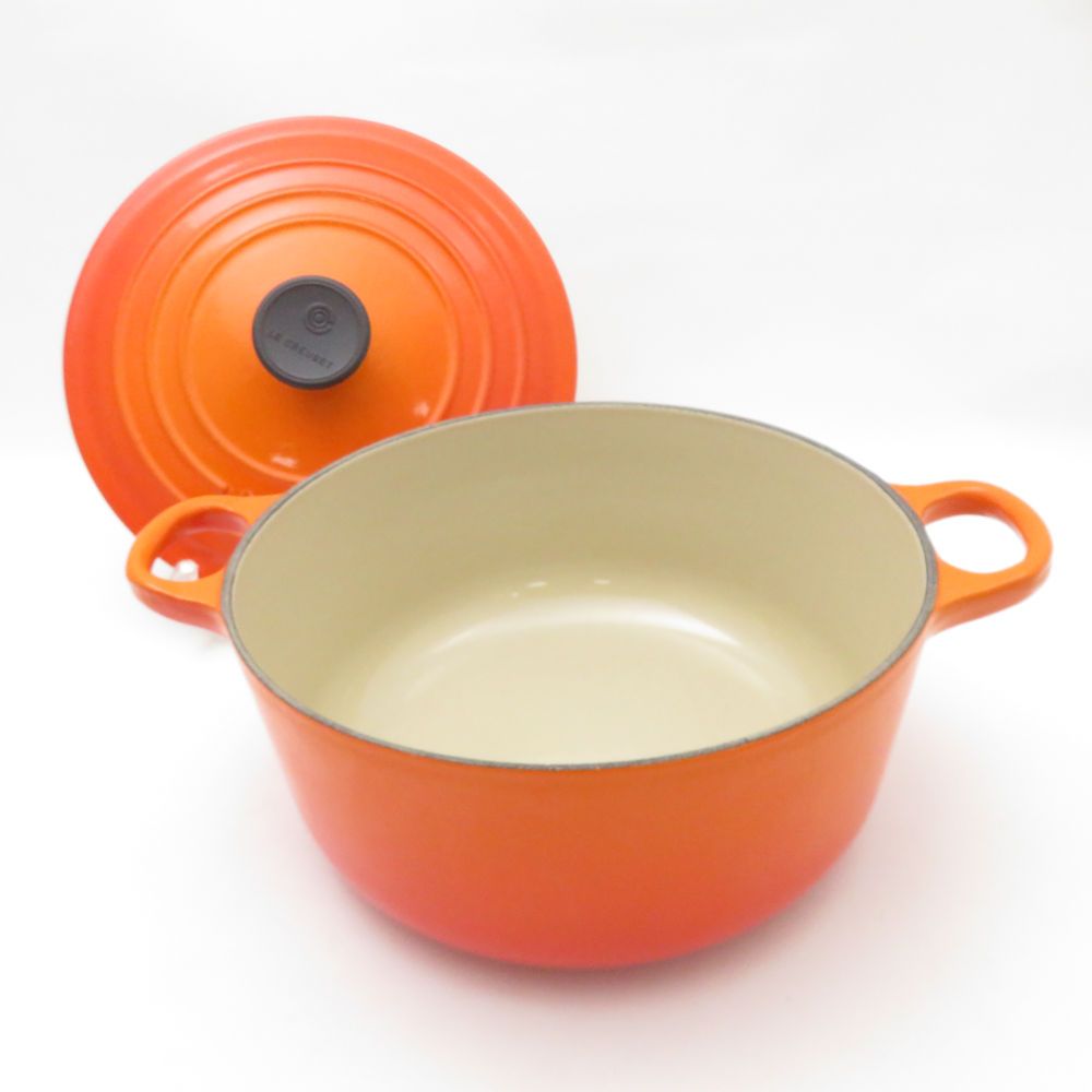 新品未使用 ル・クルーゼ　27cm シグニチャー ココット・オーバル 27cm マットブラック (ブラック