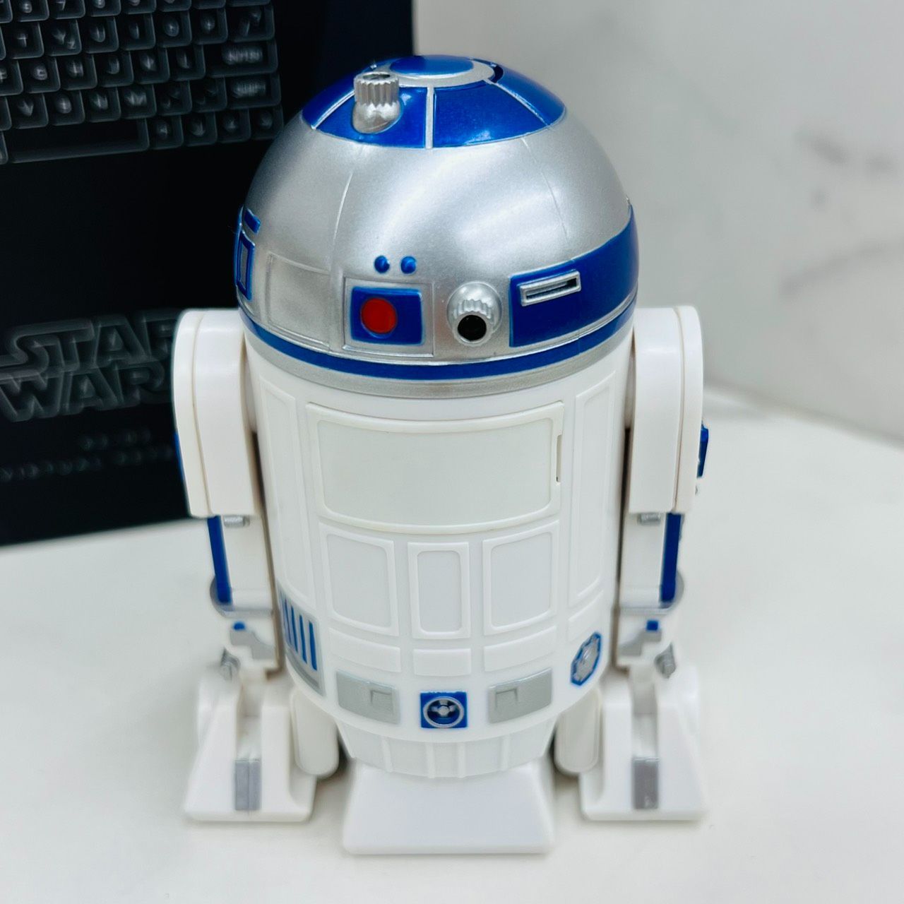 スターウォーズ R2-D2のバーチャルキーボード STAR WARS R2-D2