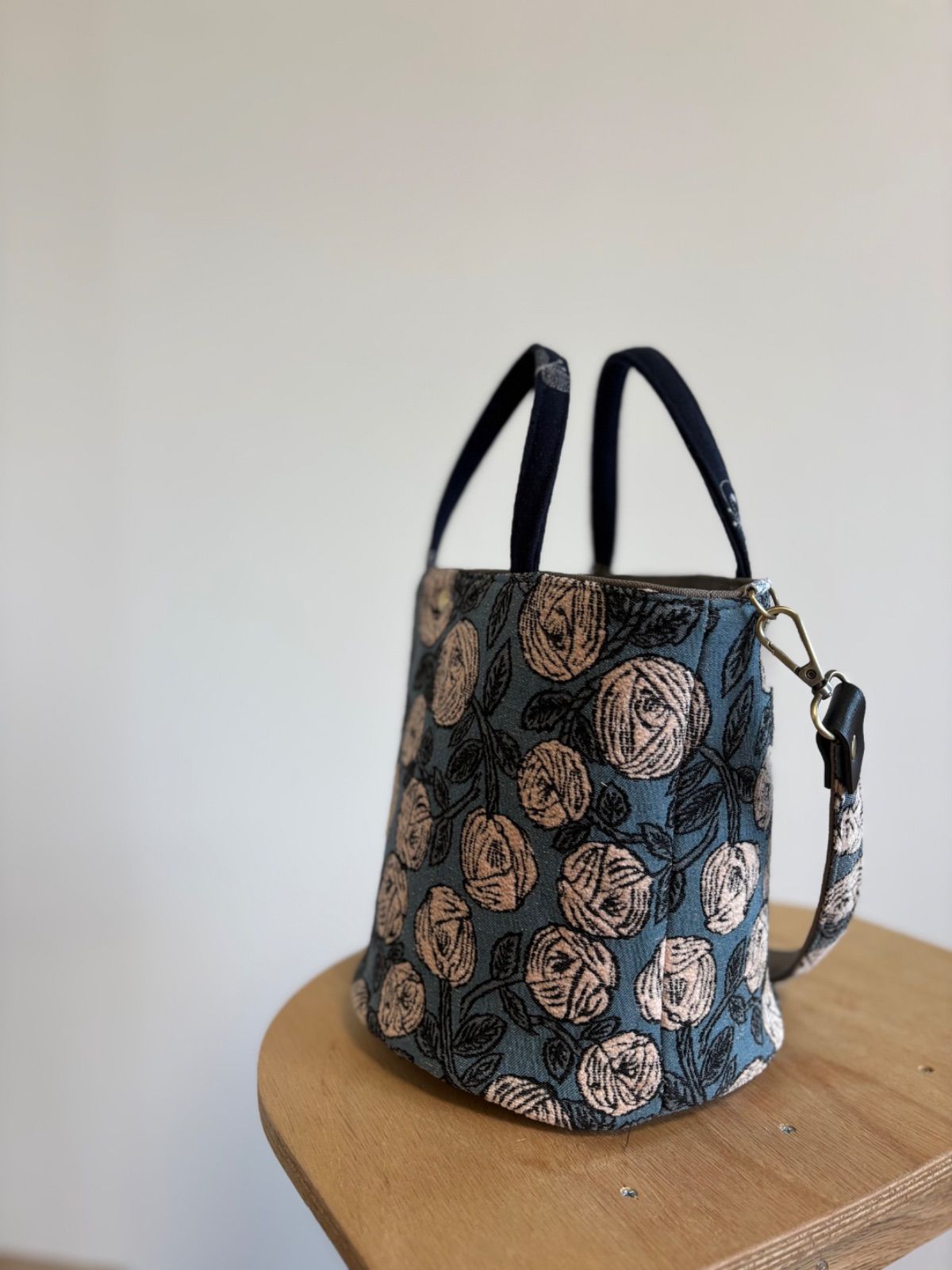 新入荷▪︎ミナペルホネン▪︎ハンドメイド▪︎2way マール bag ミナペルホネン▪︎ハンドメイド▪︎2wayマール bag - メルカリ