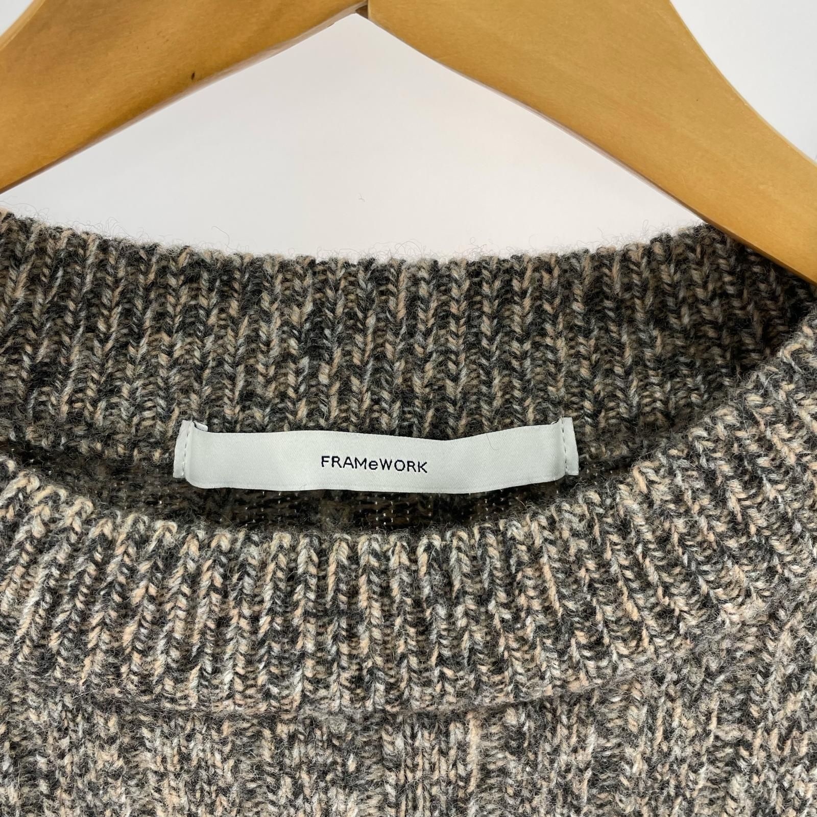 定価62,700円未使用マイケルコースMICHAEL KORSミニ MKブロックロゴ