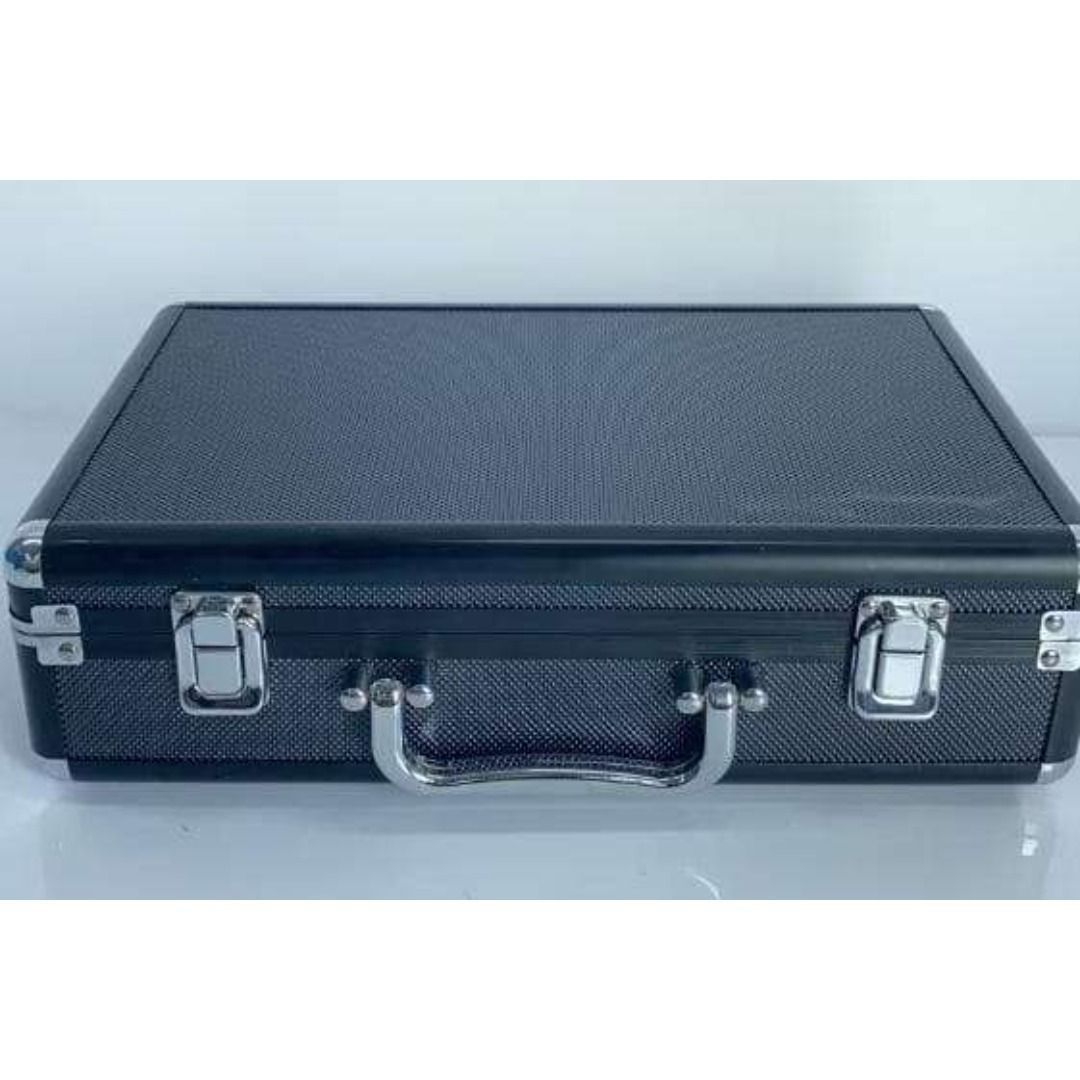 麻雀セット 麻雀牌一式 アルミケース付 フル装備 点棒チップ付 中古