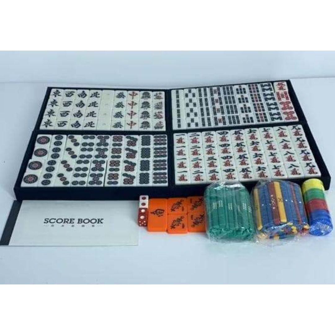 希少品 大洋ユニマック 麻雀牌 黒牌 ブラック 廃盤品 アタッシュケース 希少品 大洋ユニマック 麻雀牌 黒牌 ブラック 廃盤品 アタッシュケース