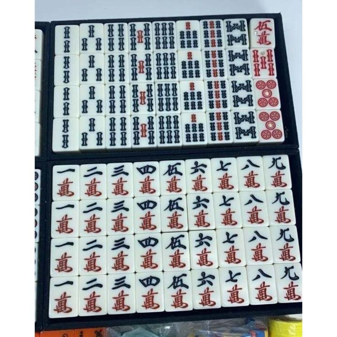 希少品 大洋ユニマック 麻雀牌 黒牌 ブラック 廃盤品 アタッシュケース