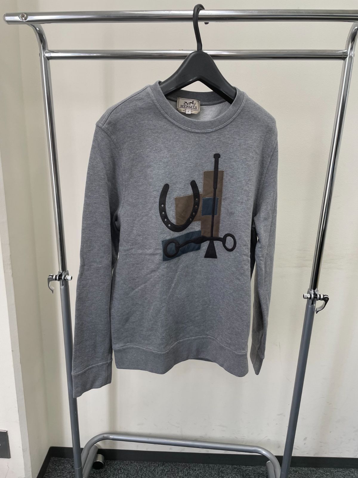 エルメス レザーパッチ ホース 馬具 トレーナー M D25064053 - メルカリ