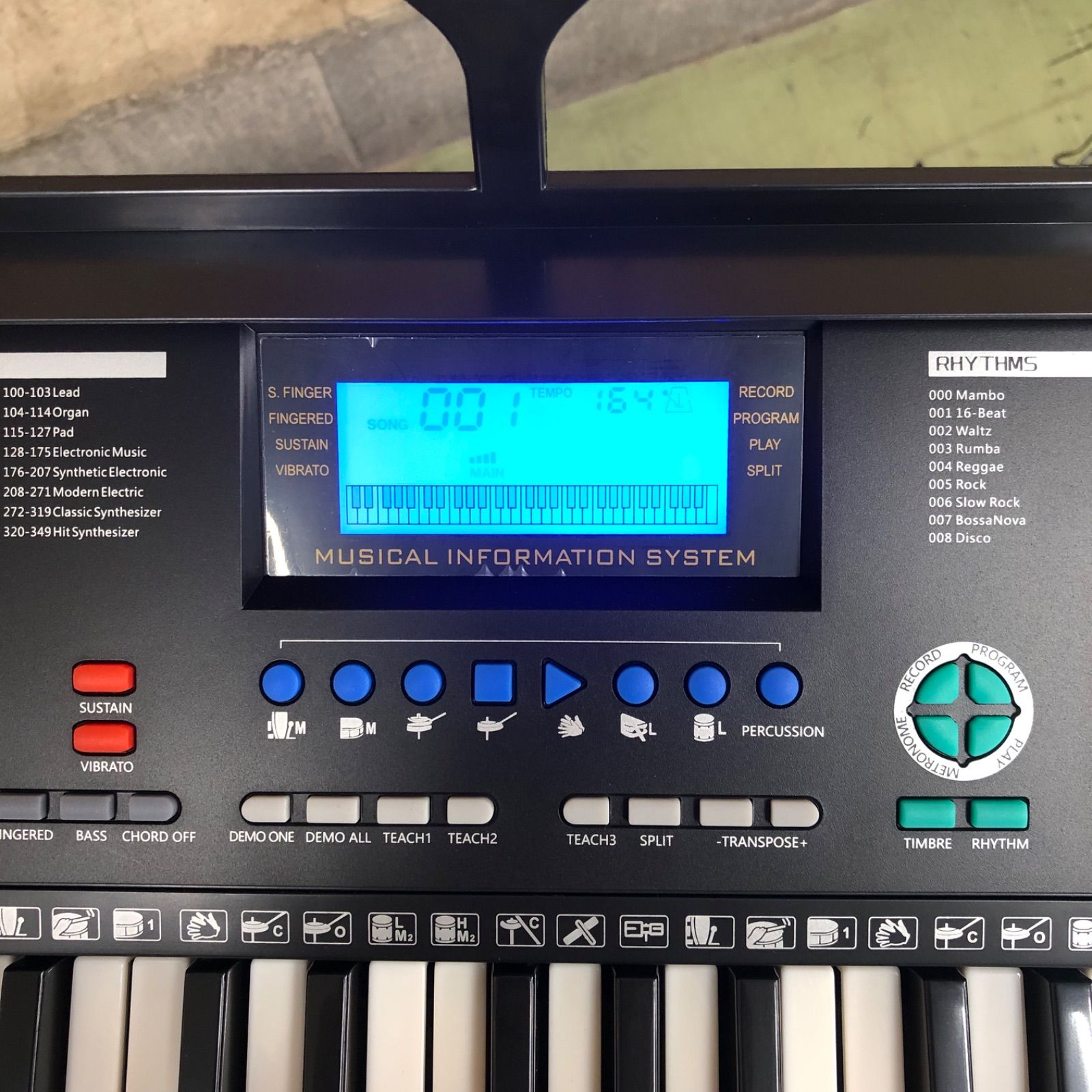 値下げ交渉可能】RiZKiZ リズキズ 電子キーボード a18655 61鍵盤