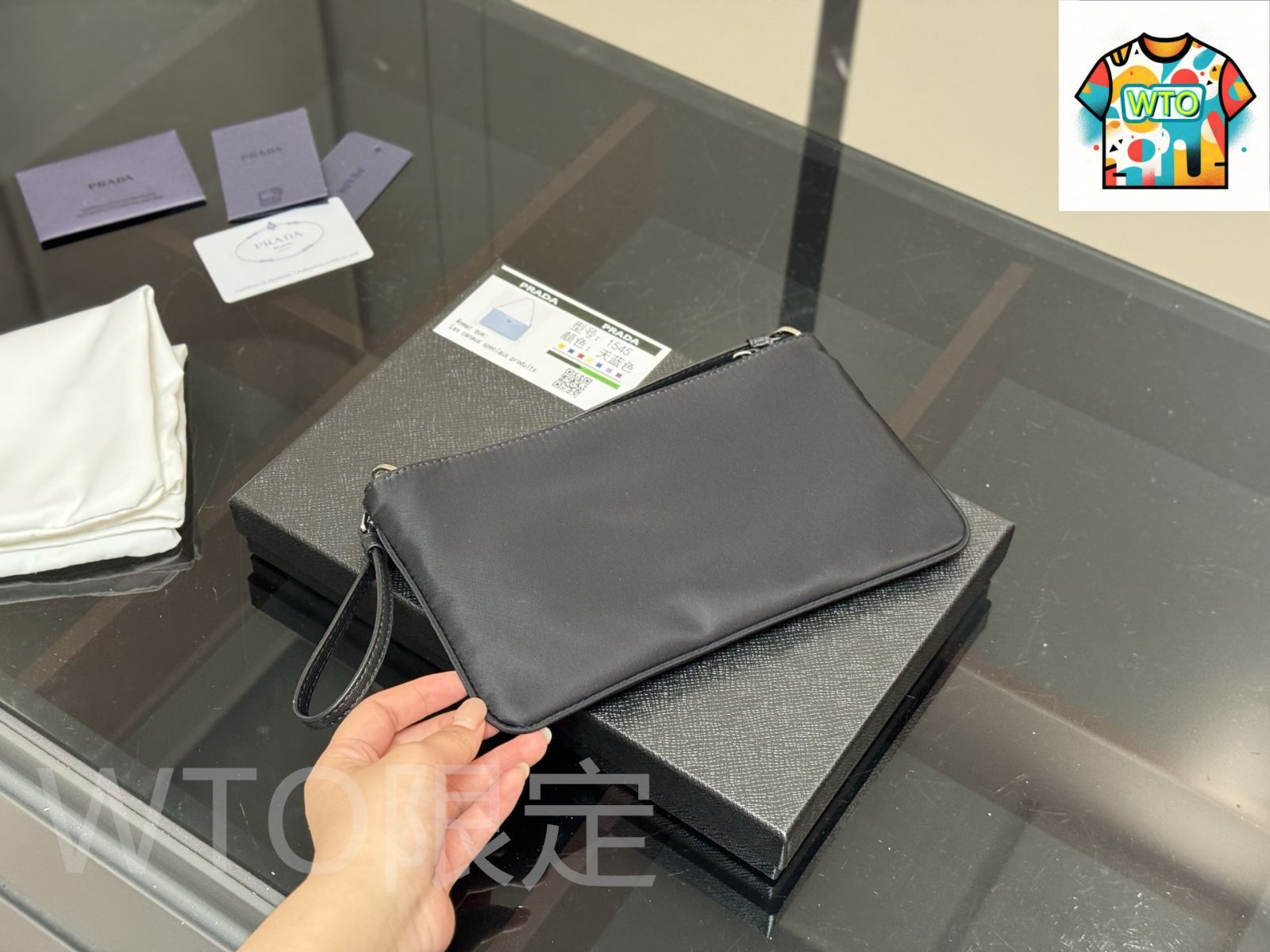 今日特価】Prada プラダ 高級感溢れるデザイン - メルカリ