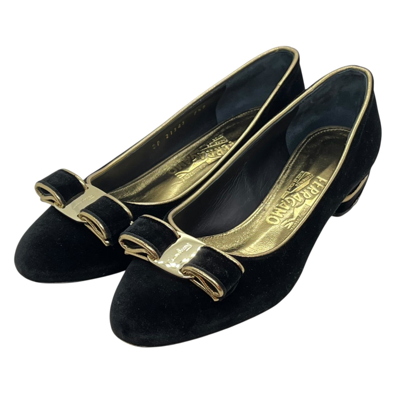 写真20枚 フェラガモ パンプス リボン ブラック ゴールド 金具 26.0 管2511-270】Salvatore Ferragamo サルヴァトーレフェラガモ ヴァラ
