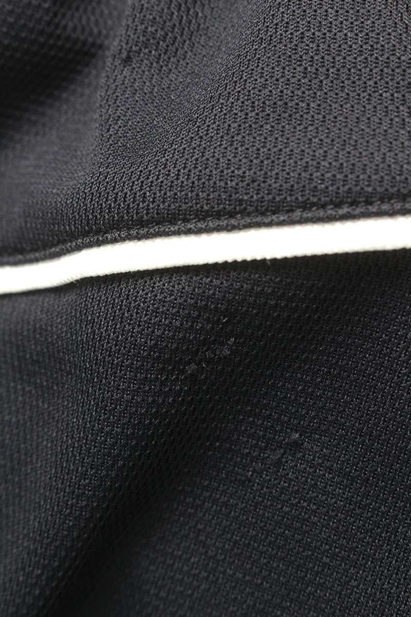 バレンシアガ 777709 TPVW4 ロゴワッペンゲームメッシュハーフパンツ