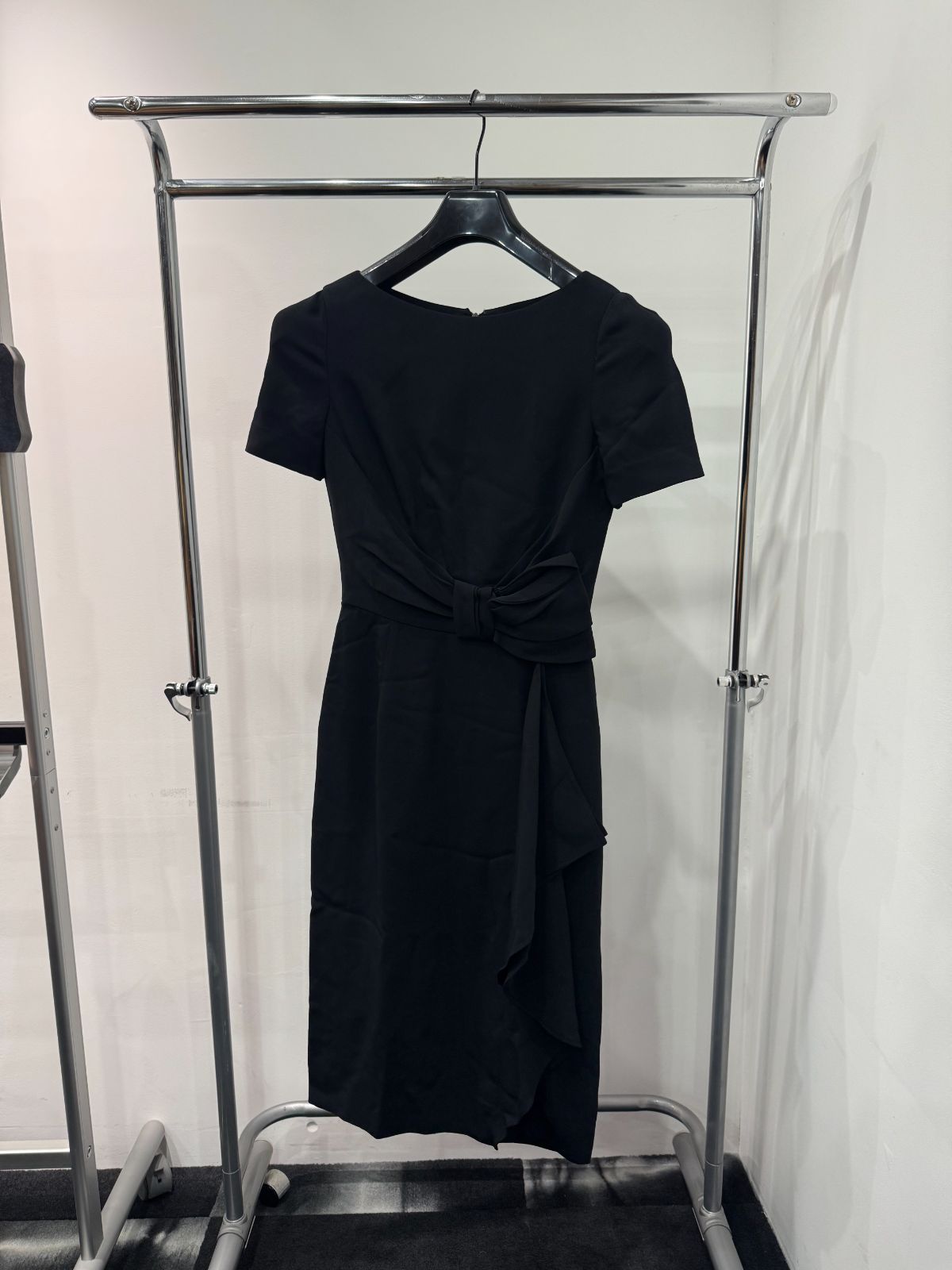 VALENTINO ヴァレンチノ ワンピース レーヨン ブラック リボン