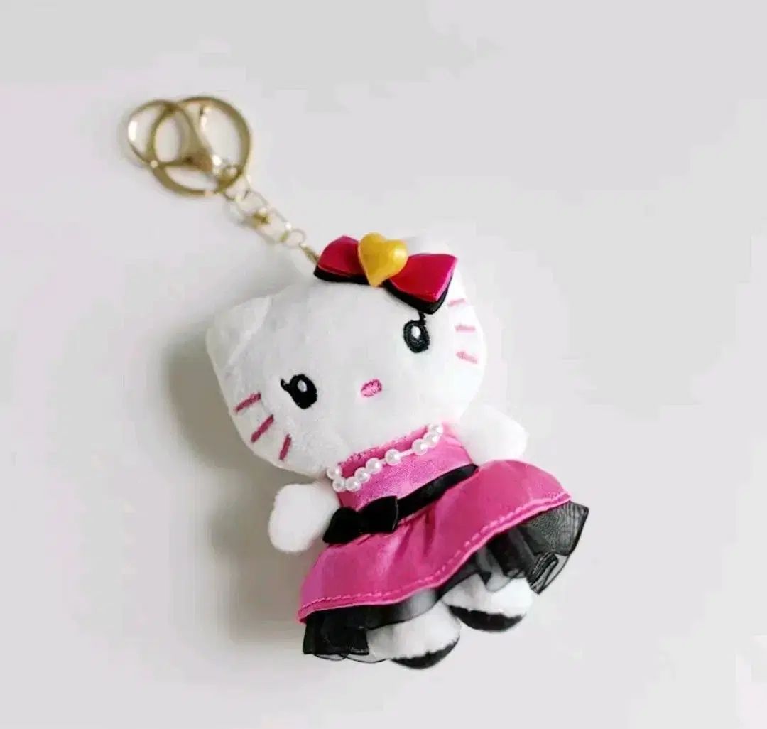ハローキティ ピンクドレス ぬいぐるみ キーリング ぬい - メルカリ