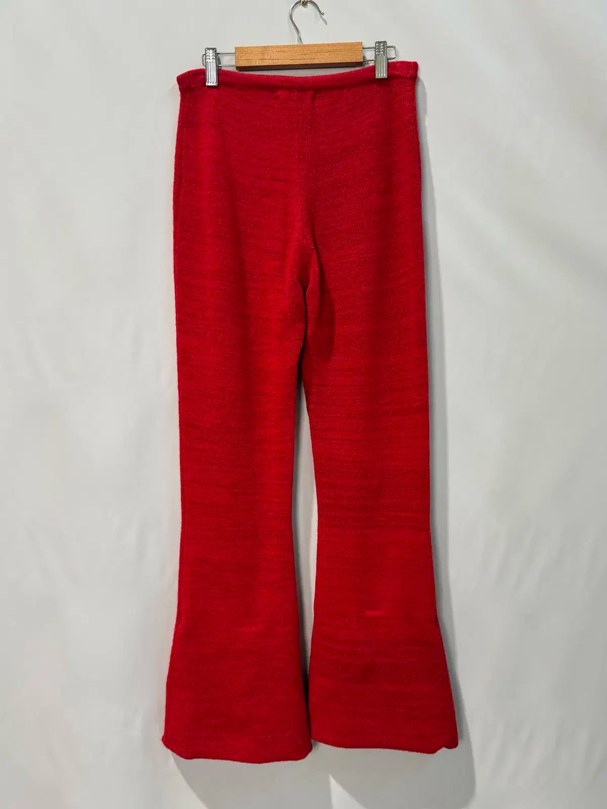 7／6日まで❗️BUNON(ブノン)EMBROIDERY GATHER PANTS 7／6日まで❗️BUNON(ブノン)EMBROIDERY GATHER PANTS - メルカリ