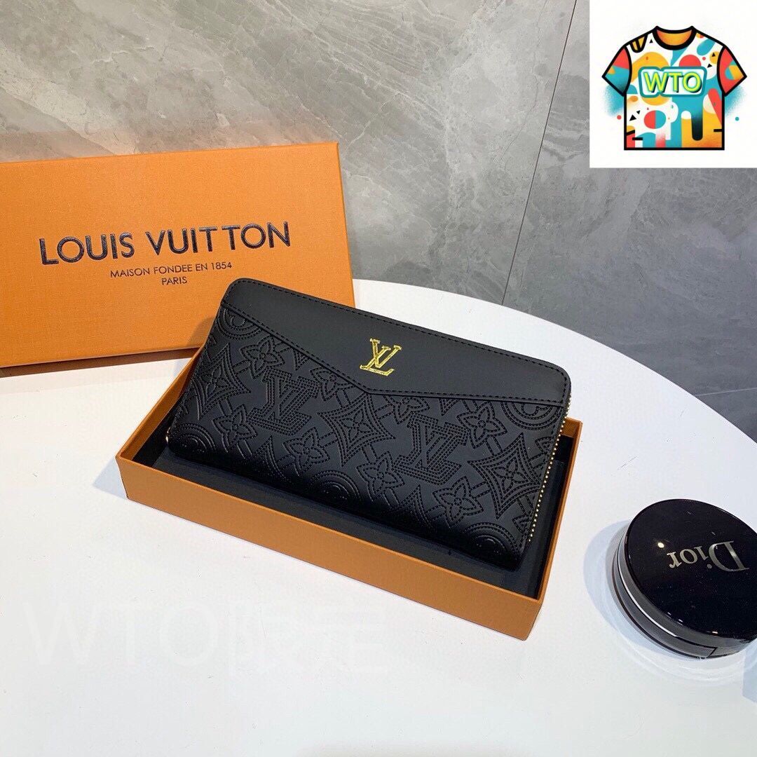 今日特価】Louis Vuitton ルイヴィトン レザーエンボスウォレット
