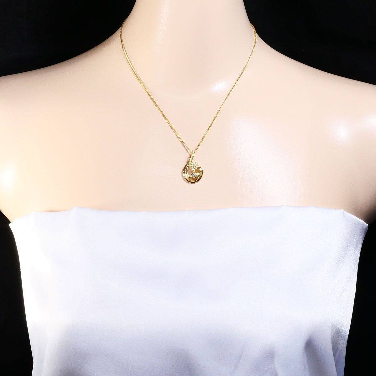 K18YG ネックレス ダイヤモンド 鑑別書 総重量約4.6g 約40cm - メルカリ