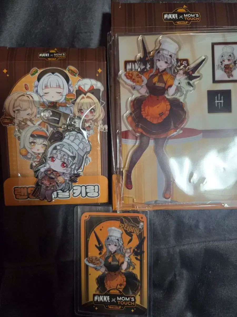 マムズタッチ 勝利の女神：NIKKE(ニケ) モデニア アクリル ジオラマ +