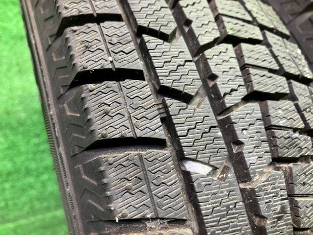送料無料，本物保証 DUNLOP スタッドレス ダンロップ ウィンター